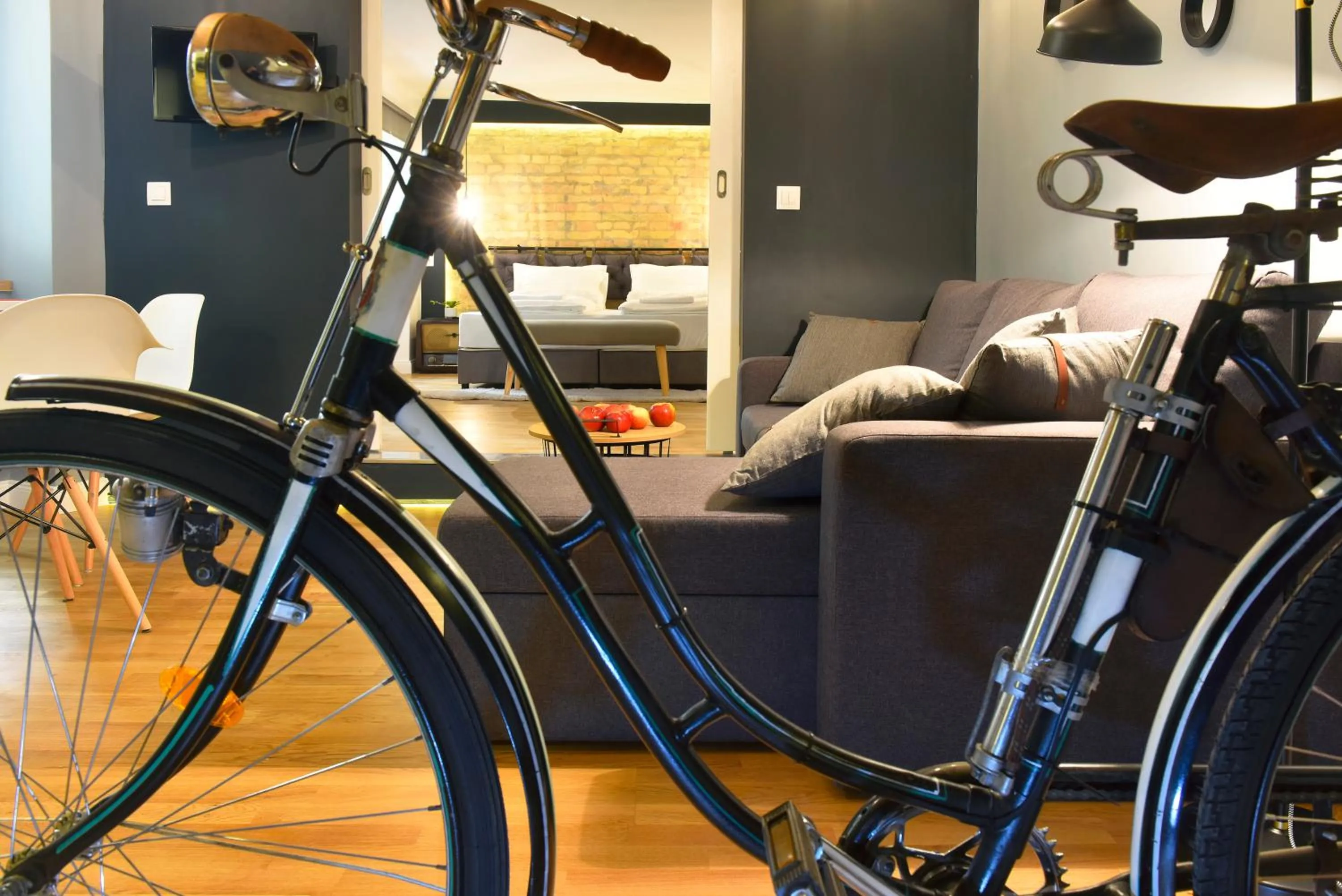 Decorative detail in Walk Inn Váci 78