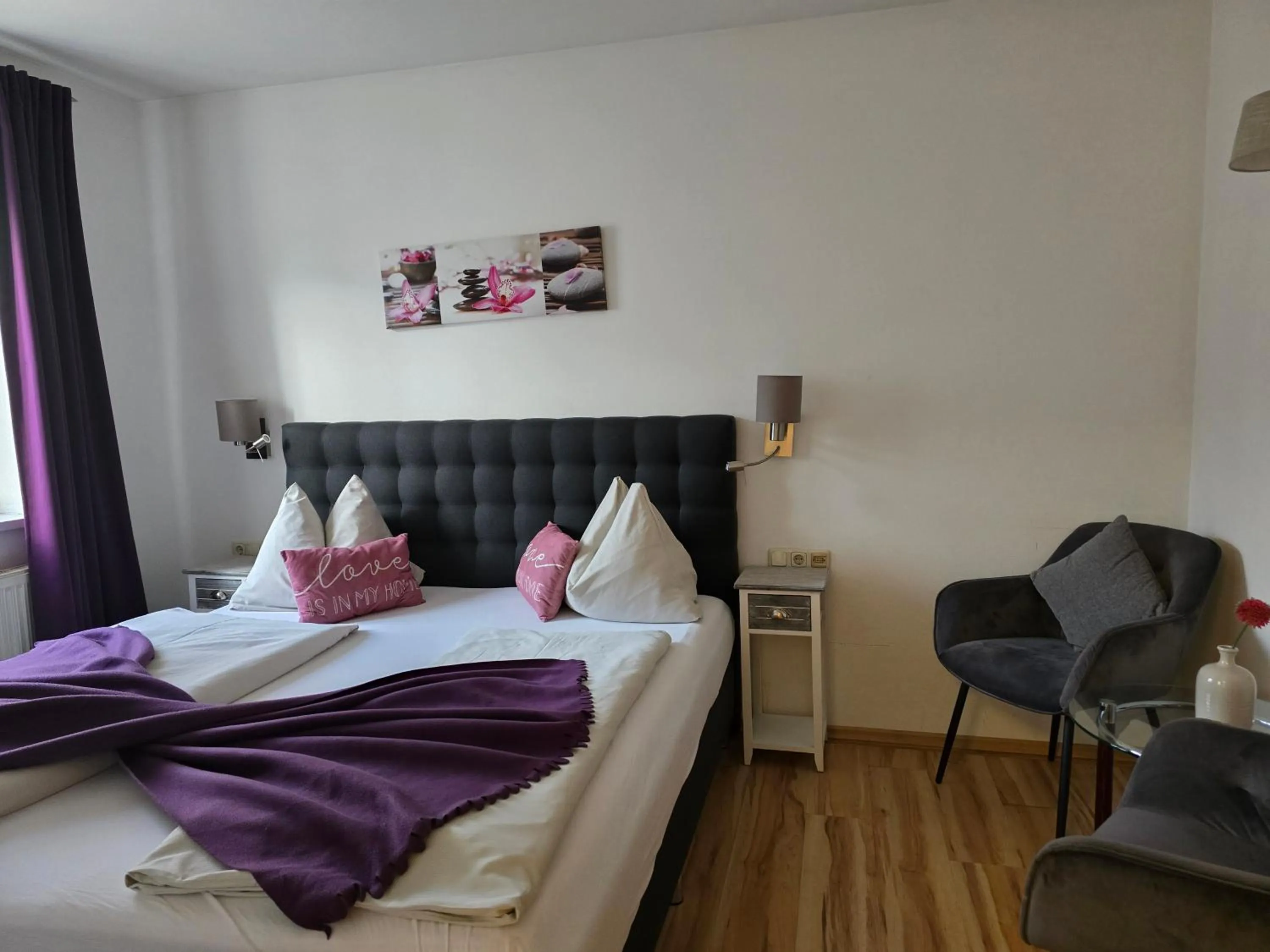 Photo of the whole room, Bed in Hotel Hafnerwirt