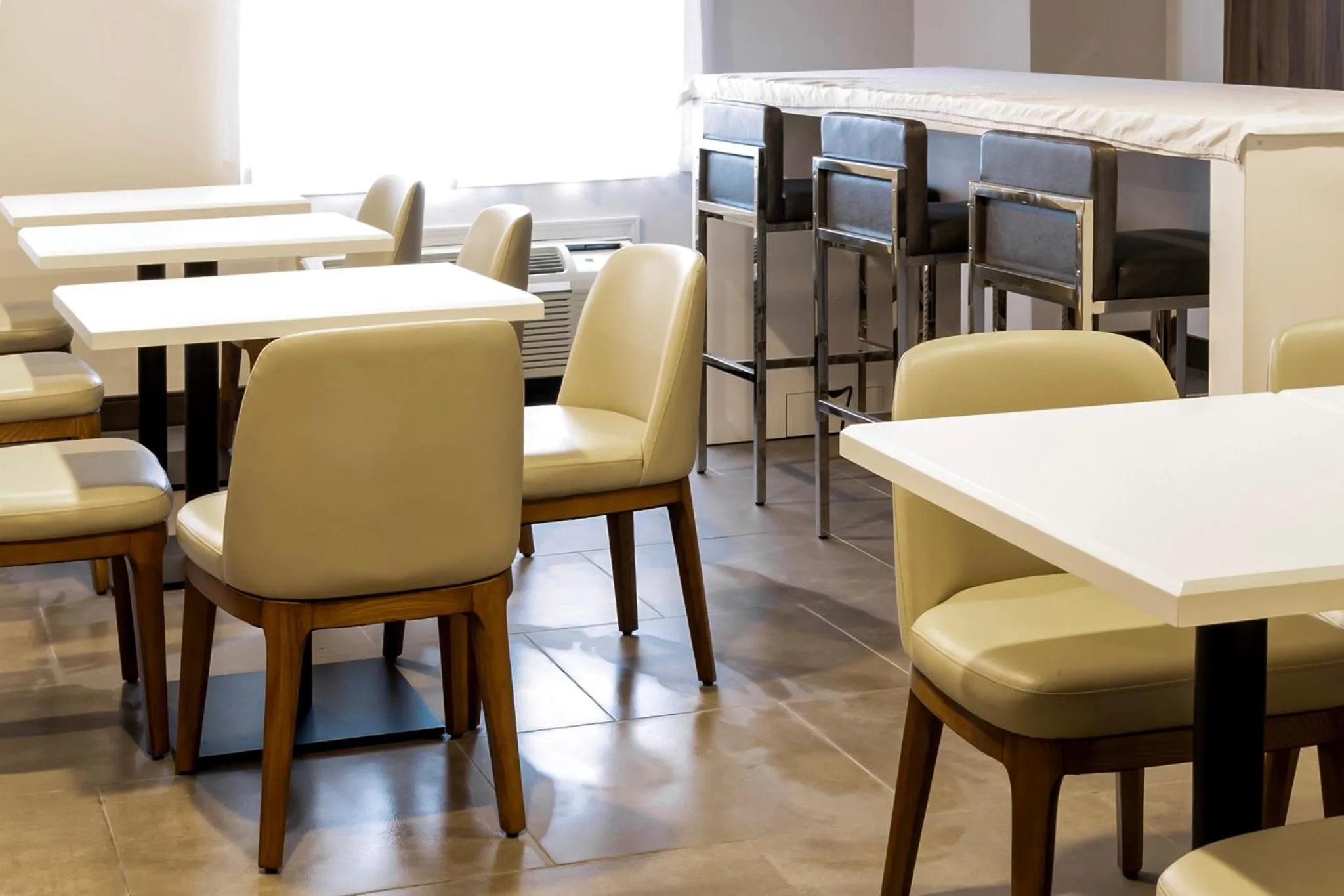 Breakfast in Wingate by Wyndham Owensboro