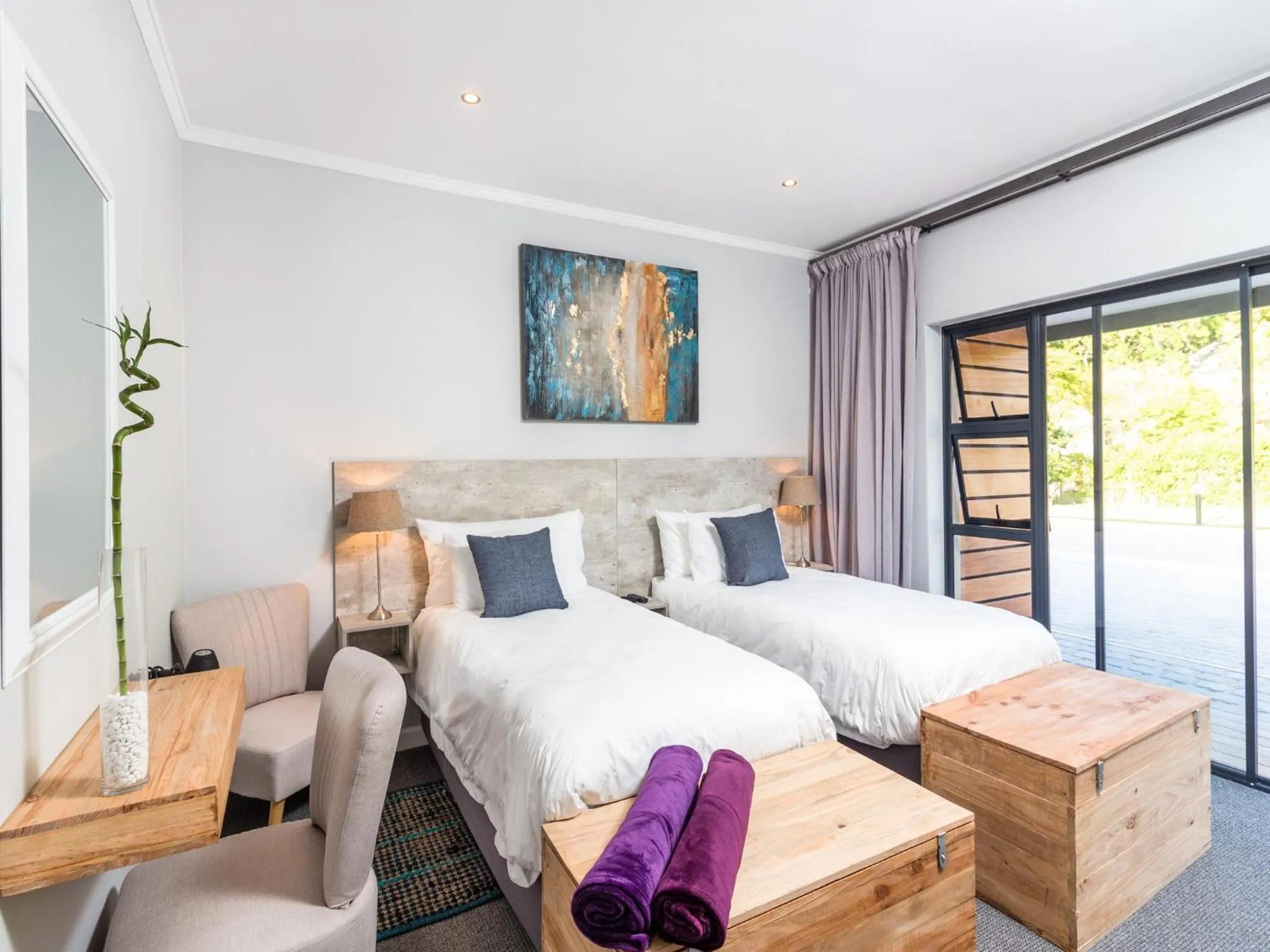 Photo of the whole room, Bed in The Greens Guest House