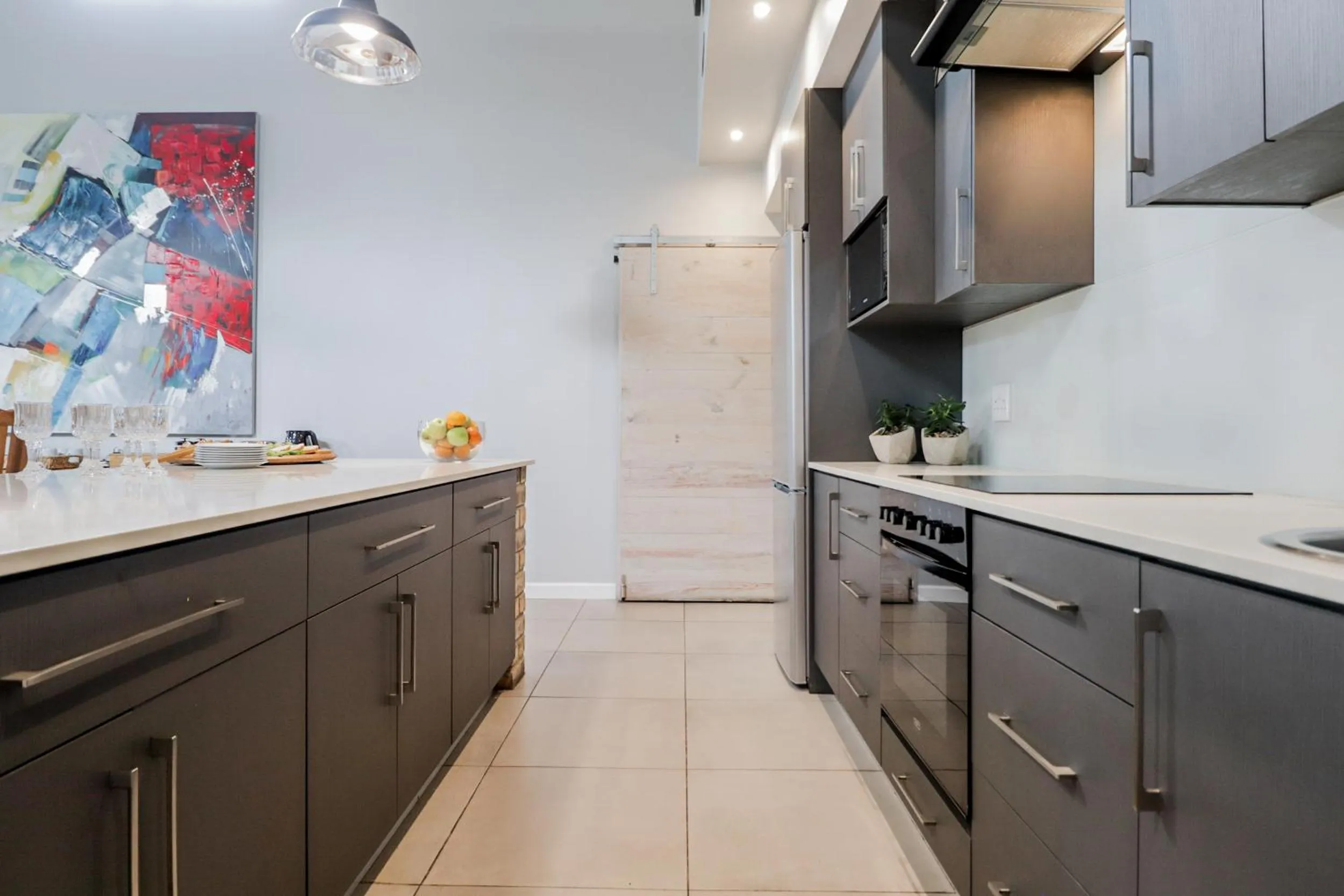 Kitchen or kitchenette in The Greens Guest House
