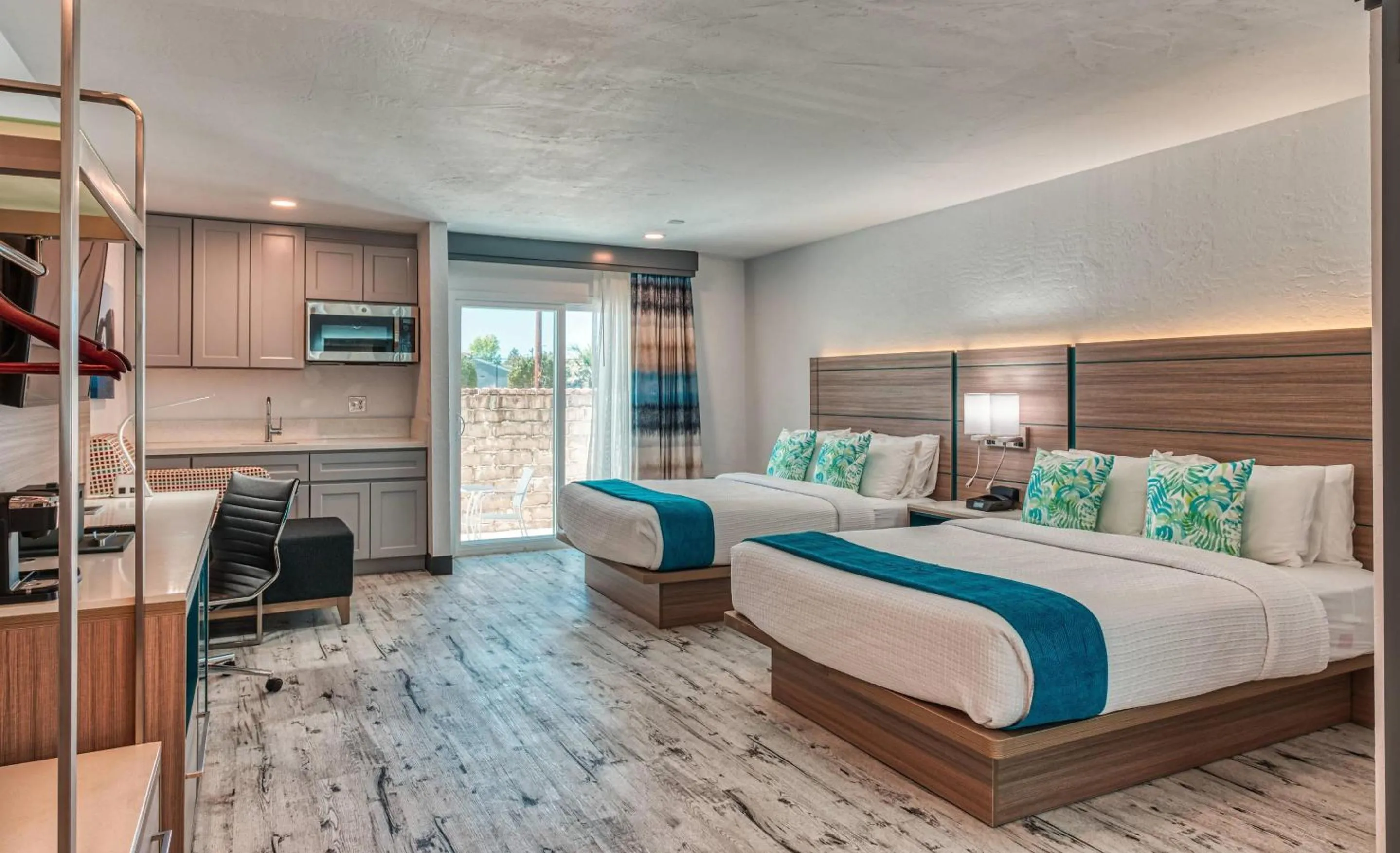 Bedroom, Bed in Casa Via Mar Inn, an Ascend Collection Hotel