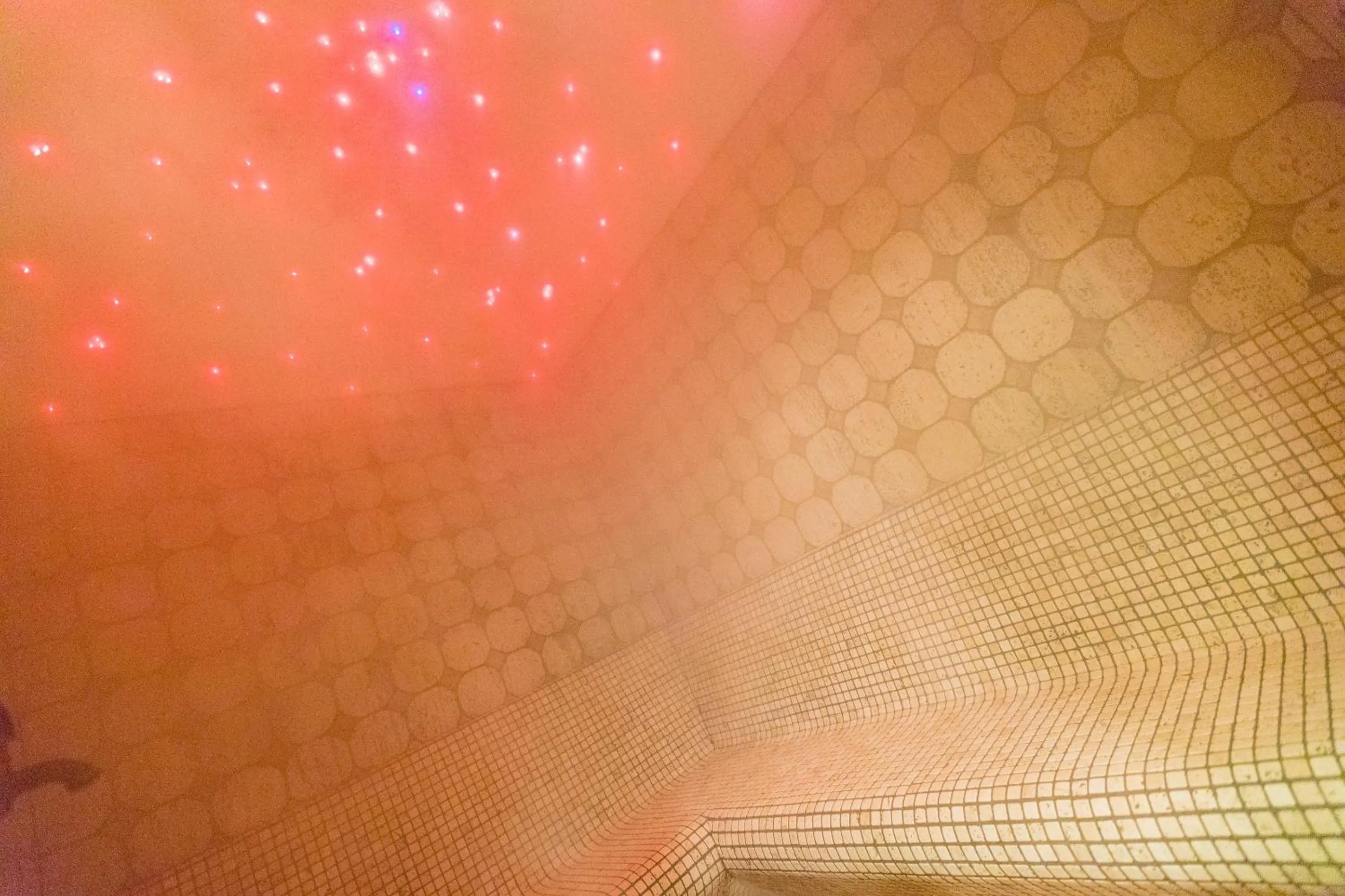 Steam room in Hotel Cervo