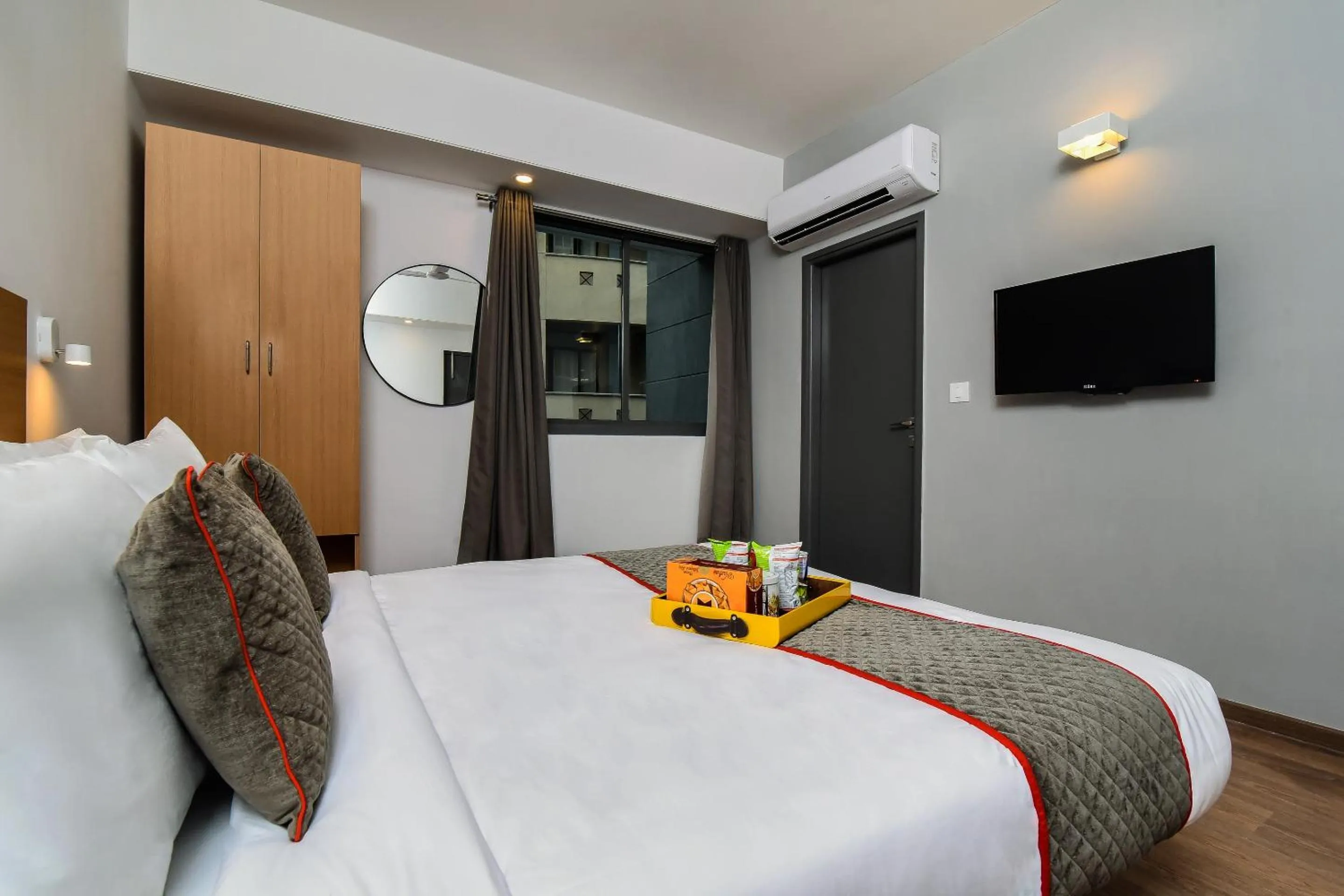 Bedroom, Bed in Townhouse C Scheme Ahinsa Circle