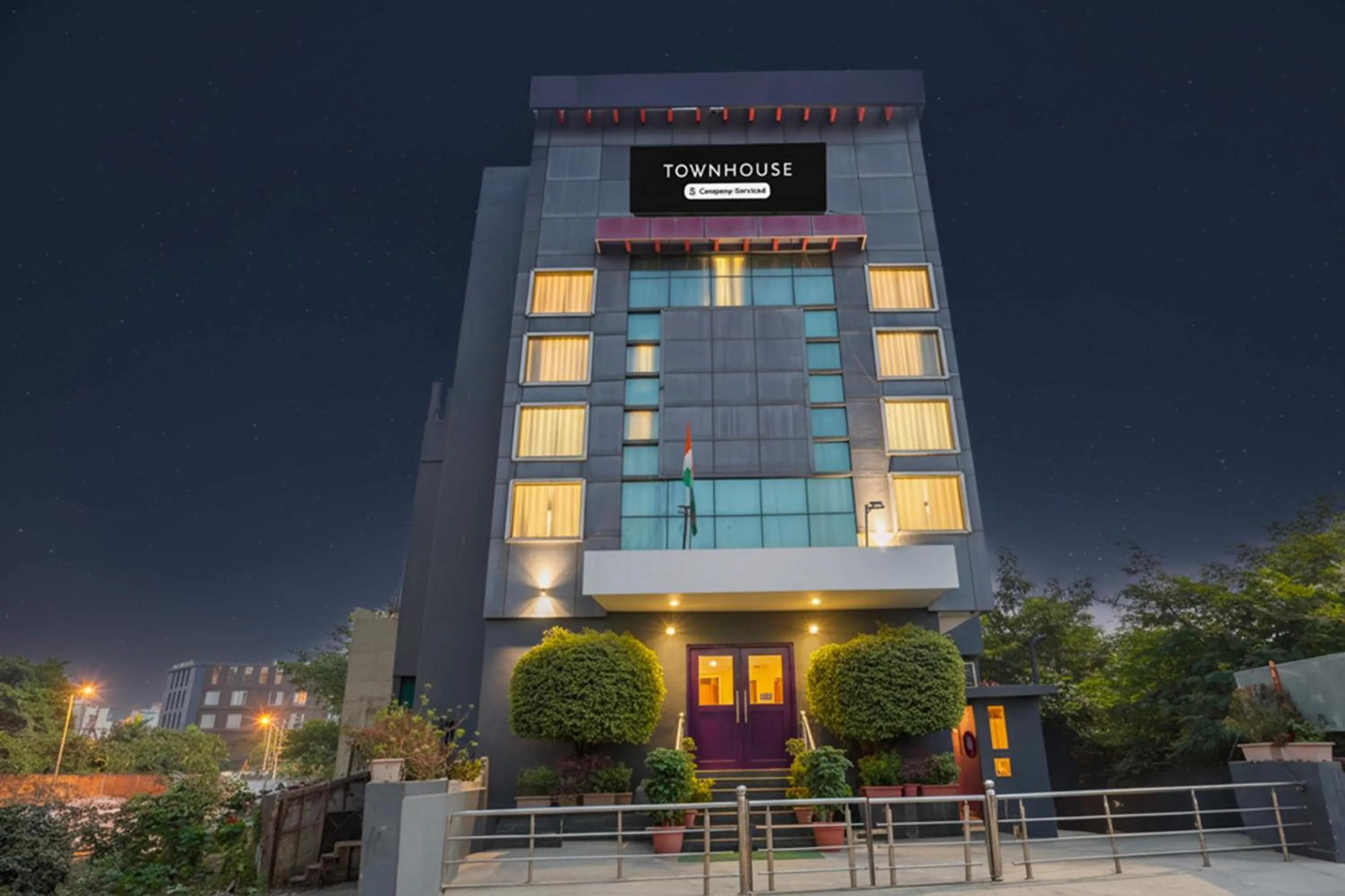 Facade/entrance in Townhouse Singapore Mall