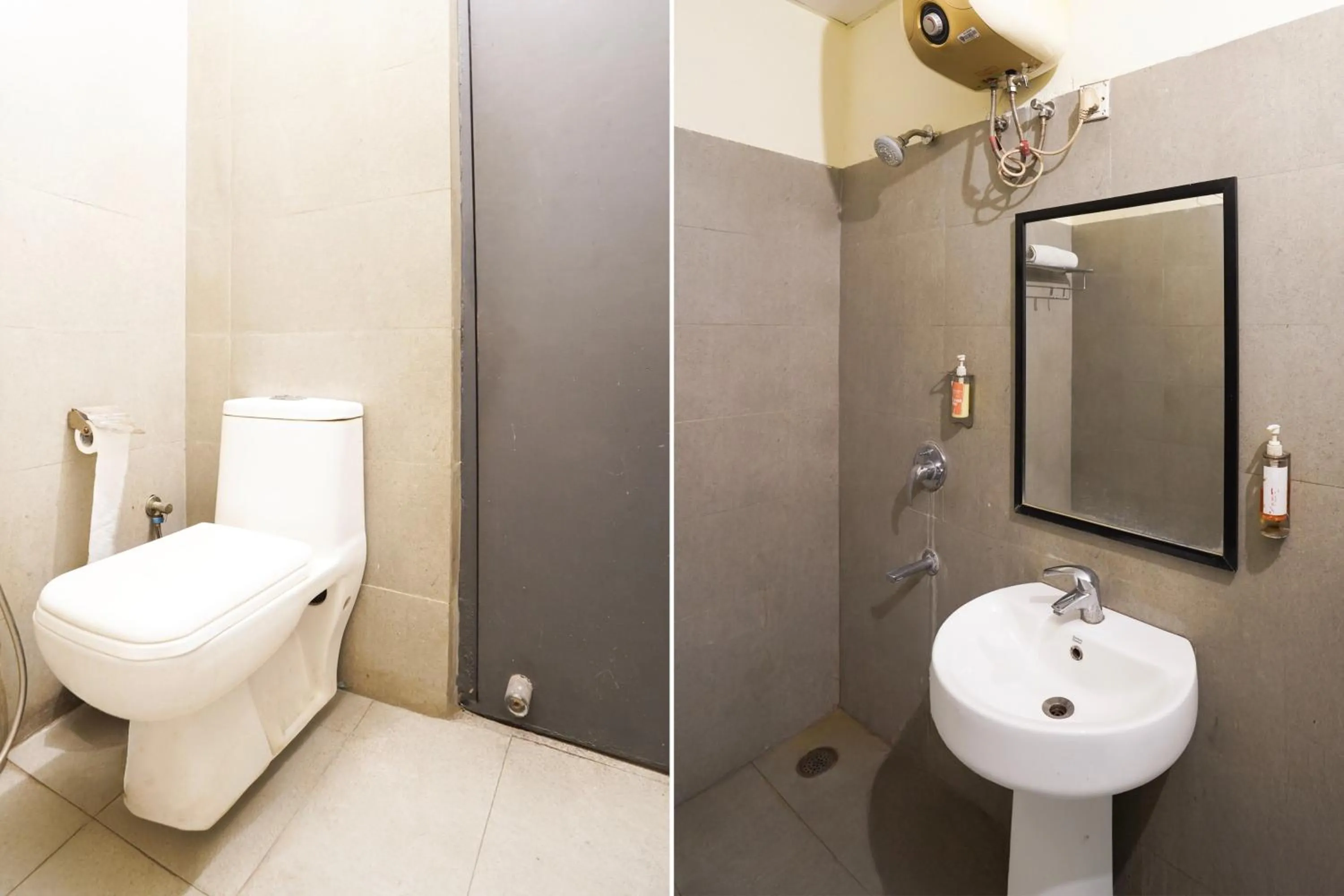 Bathroom in Townhouse Singapore Mall