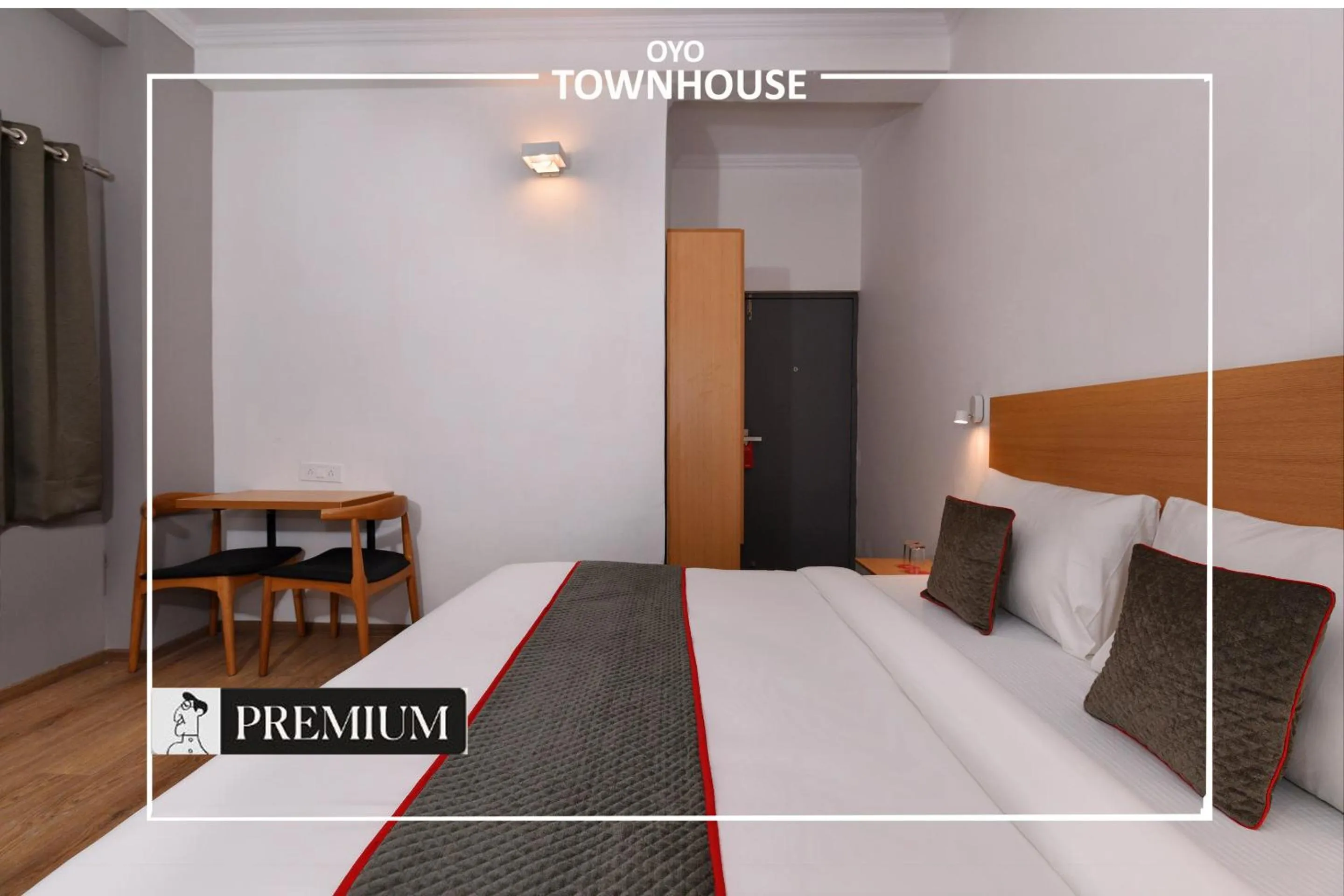 Bedroom, Bed in Townhouse Singapore Mall