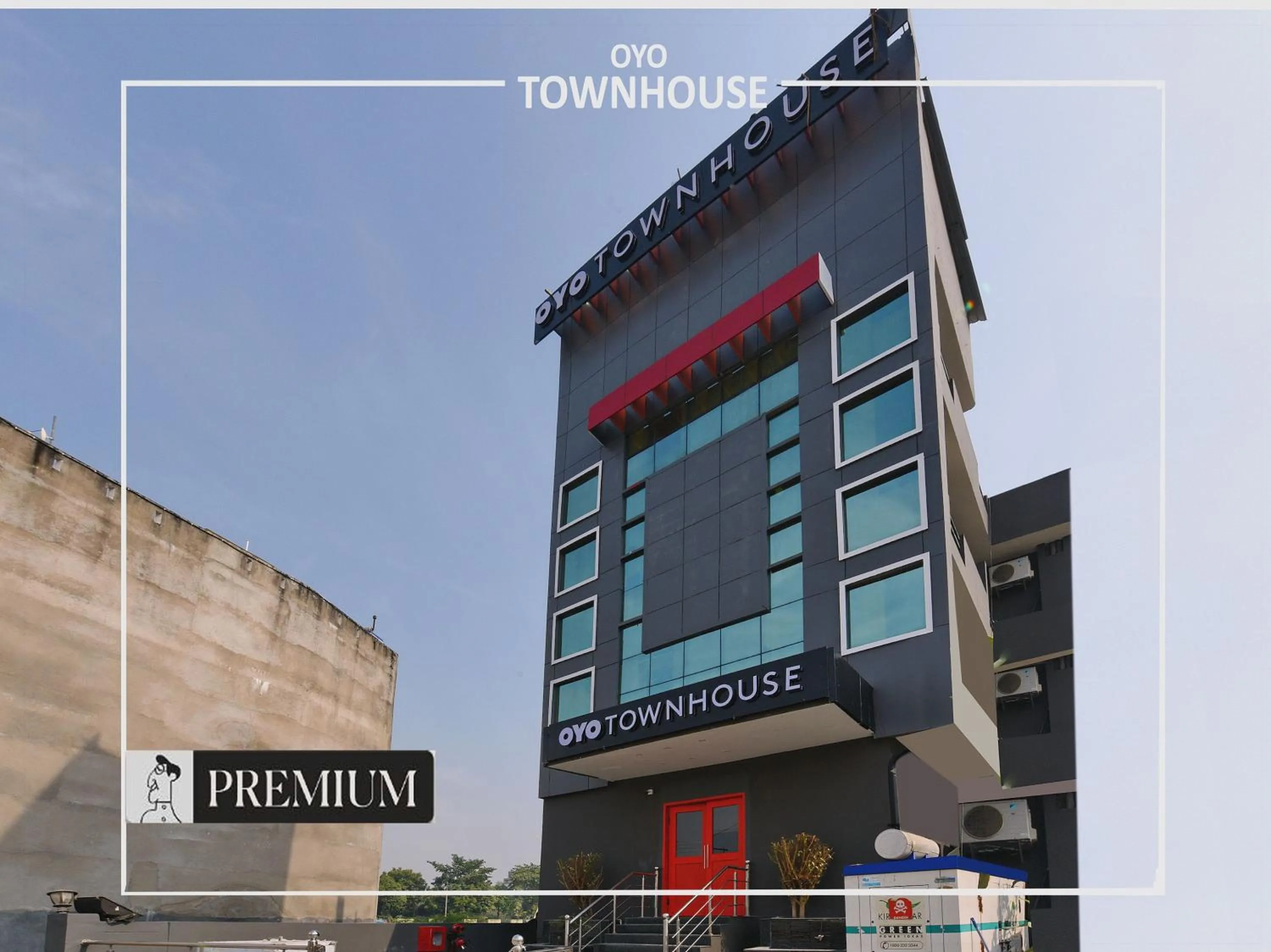 Facade/entrance in Townhouse Singapore Mall