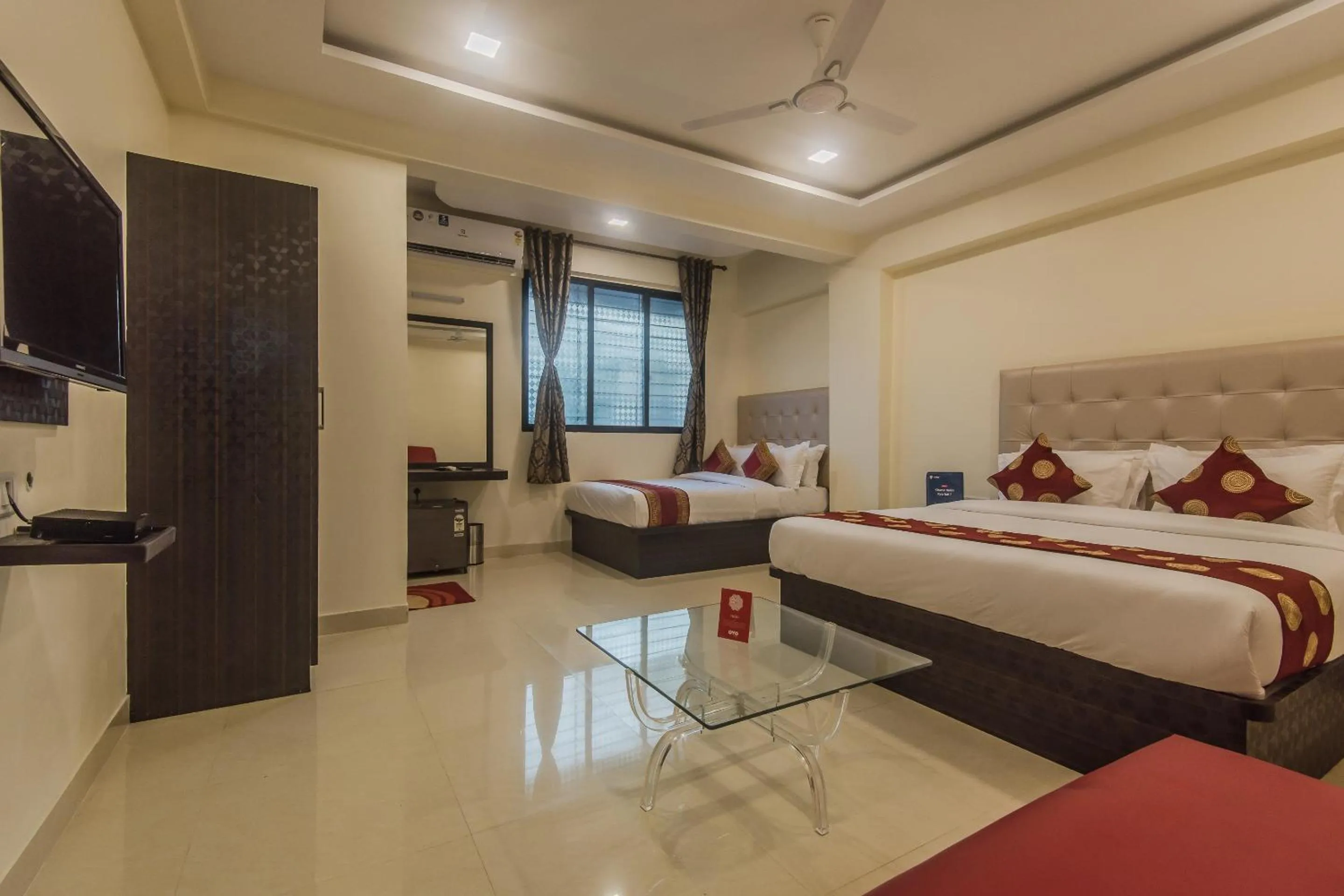 Bedroom, Bed in Super Hotel O Palace Inn Near Don Bosco (Borivali) Metro Station