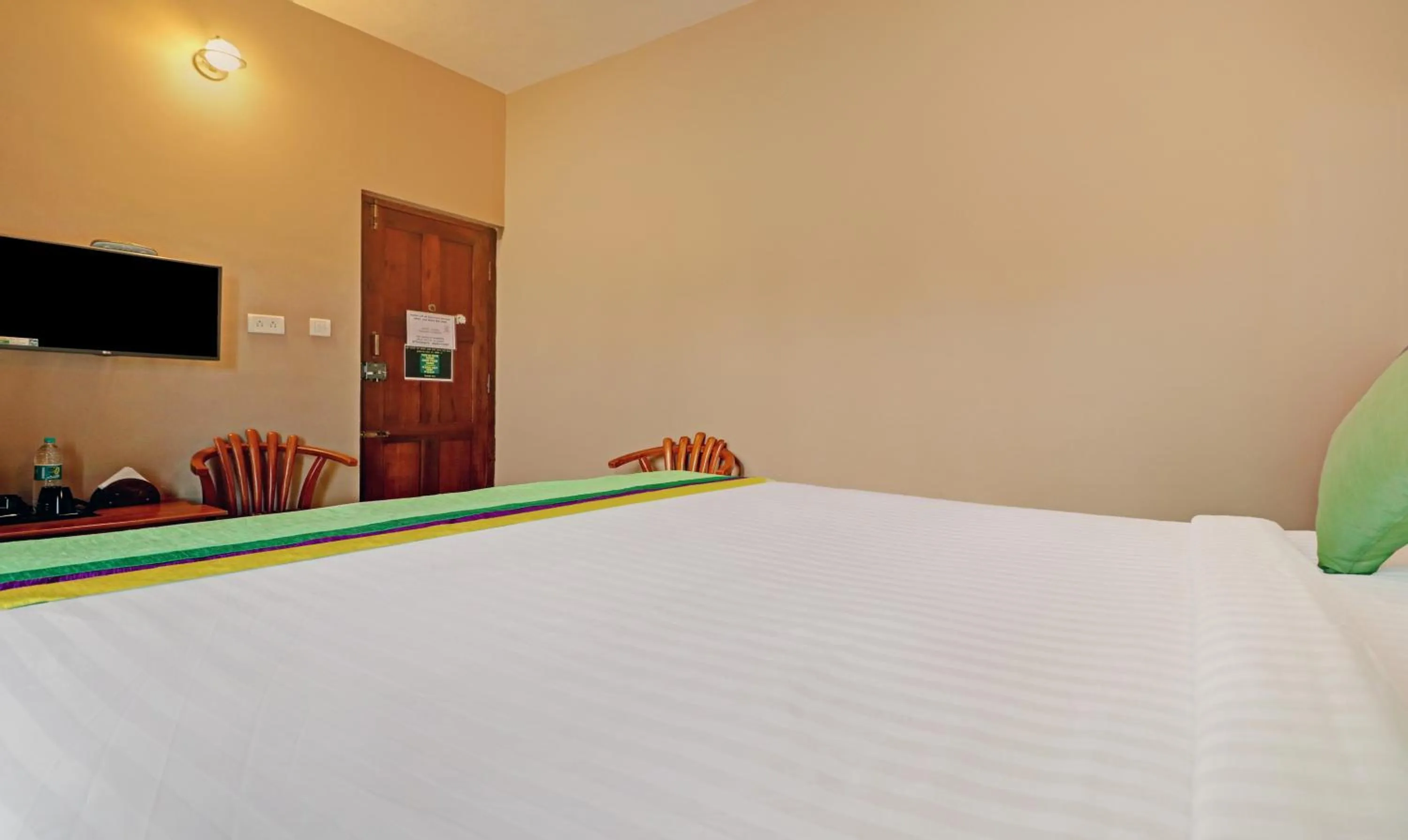 Bedroom, Bed in Treebo Avyukta Stay