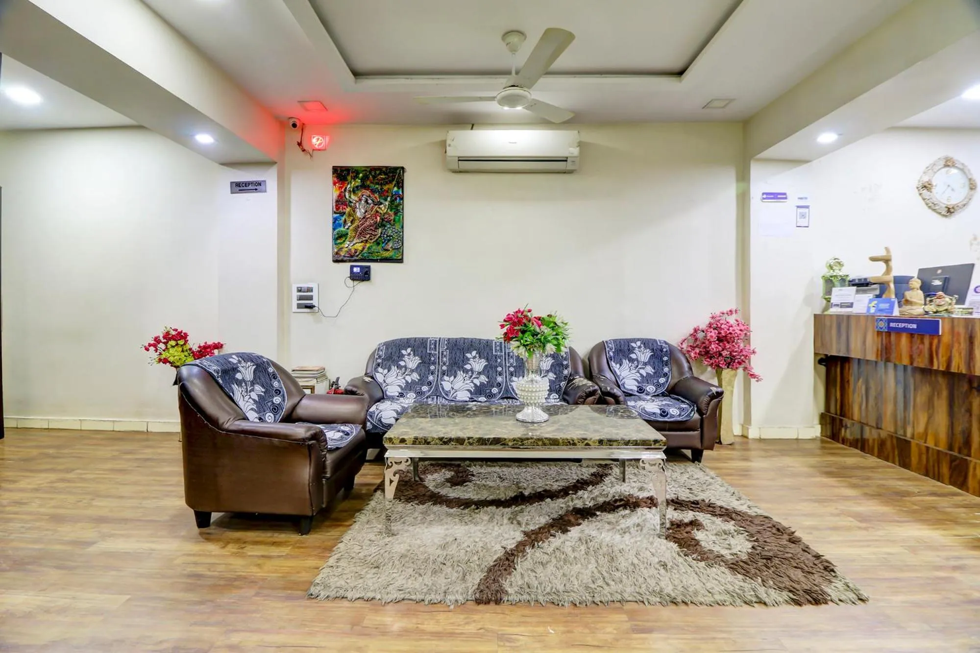 Lobby or reception in FabHotel Anandam
