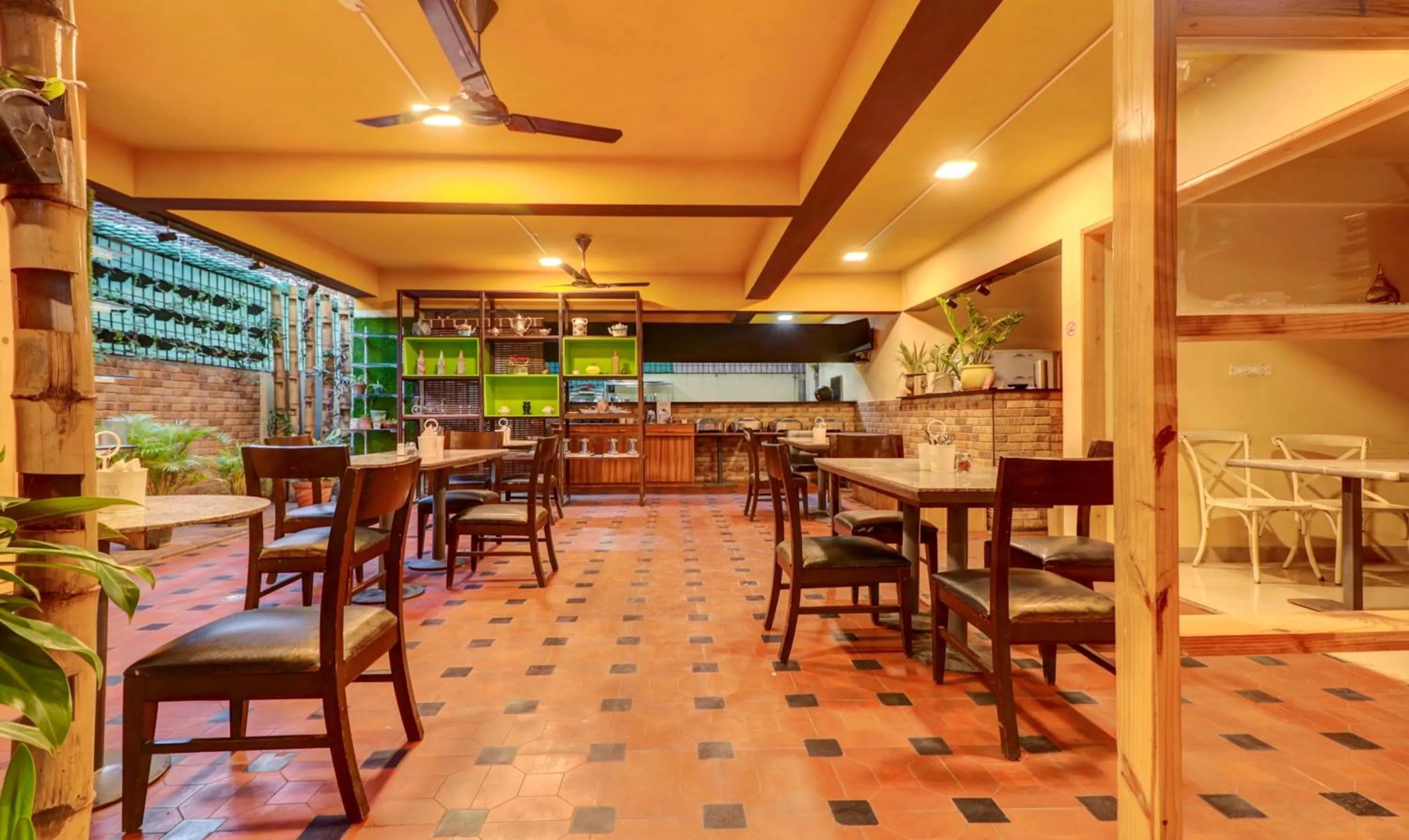 Restaurant/places to eat in Treebo 12 Degrees West, Domlur