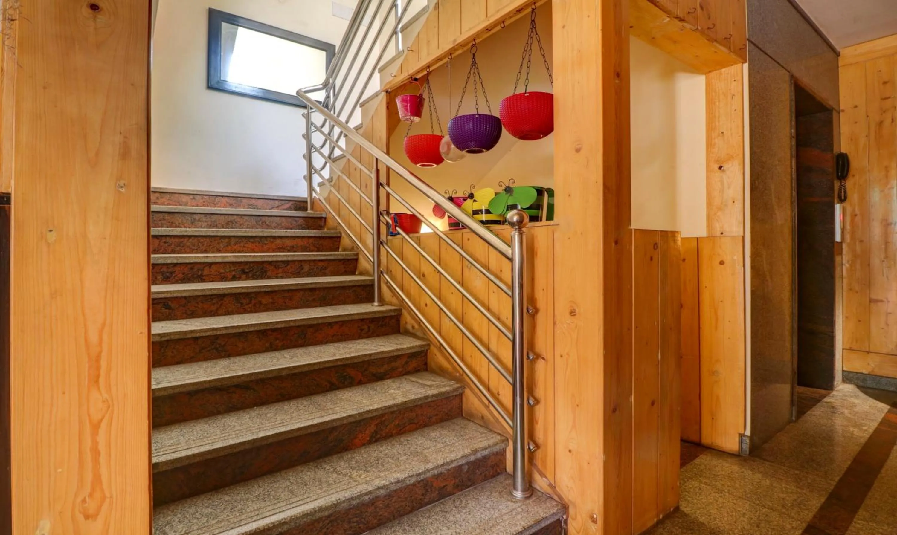 Lobby or reception in Treebo 12 Degrees West, Domlur