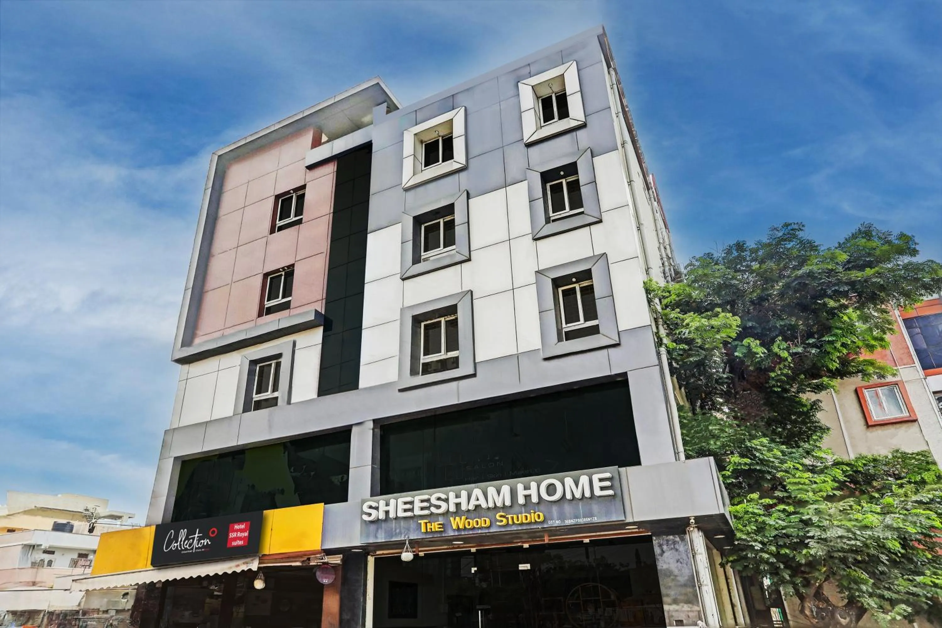 Facade/entrance in Collection O SSR Royal Suites