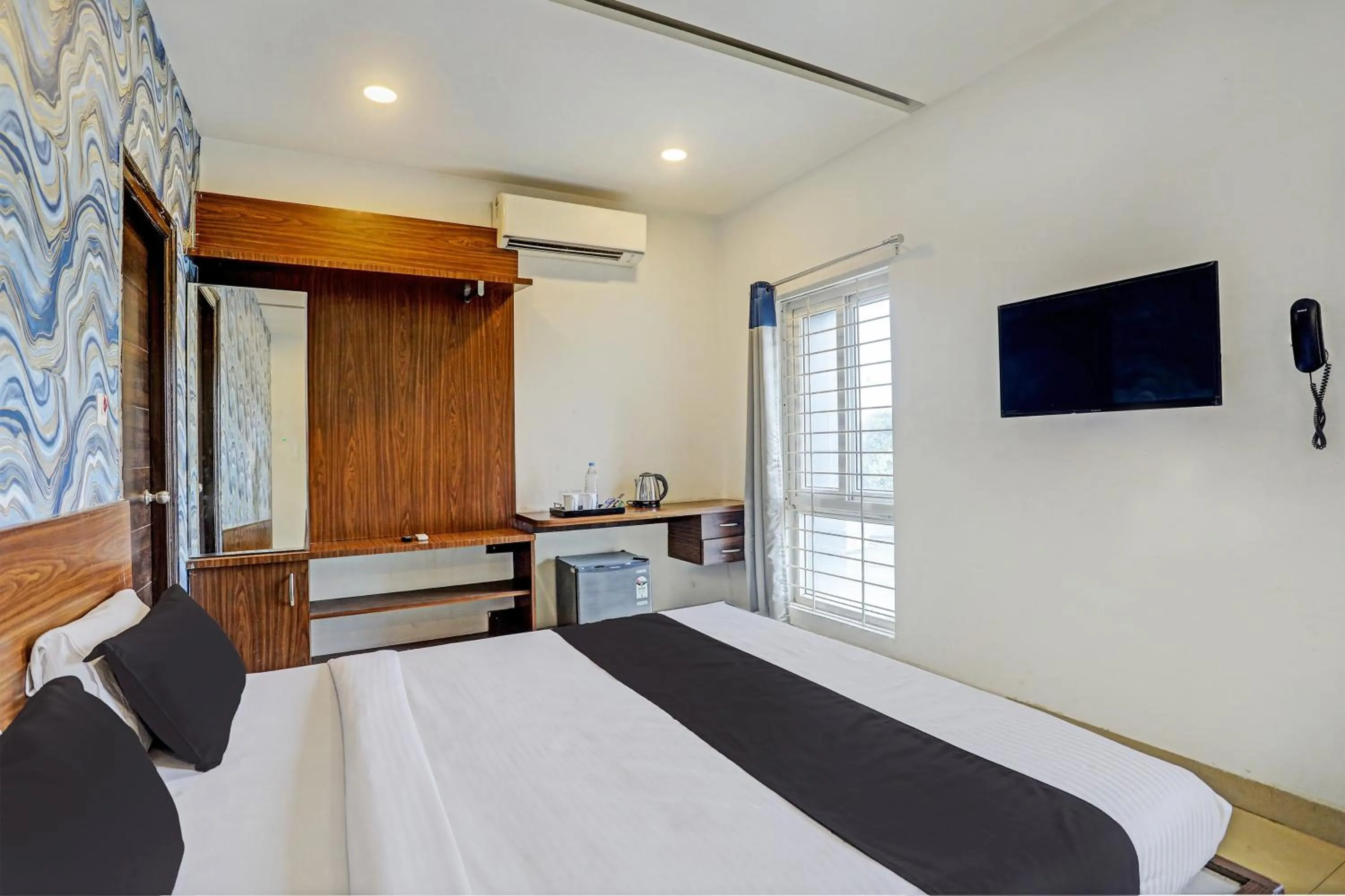 Bedroom, Bed in Collection O SSR Royal Suites