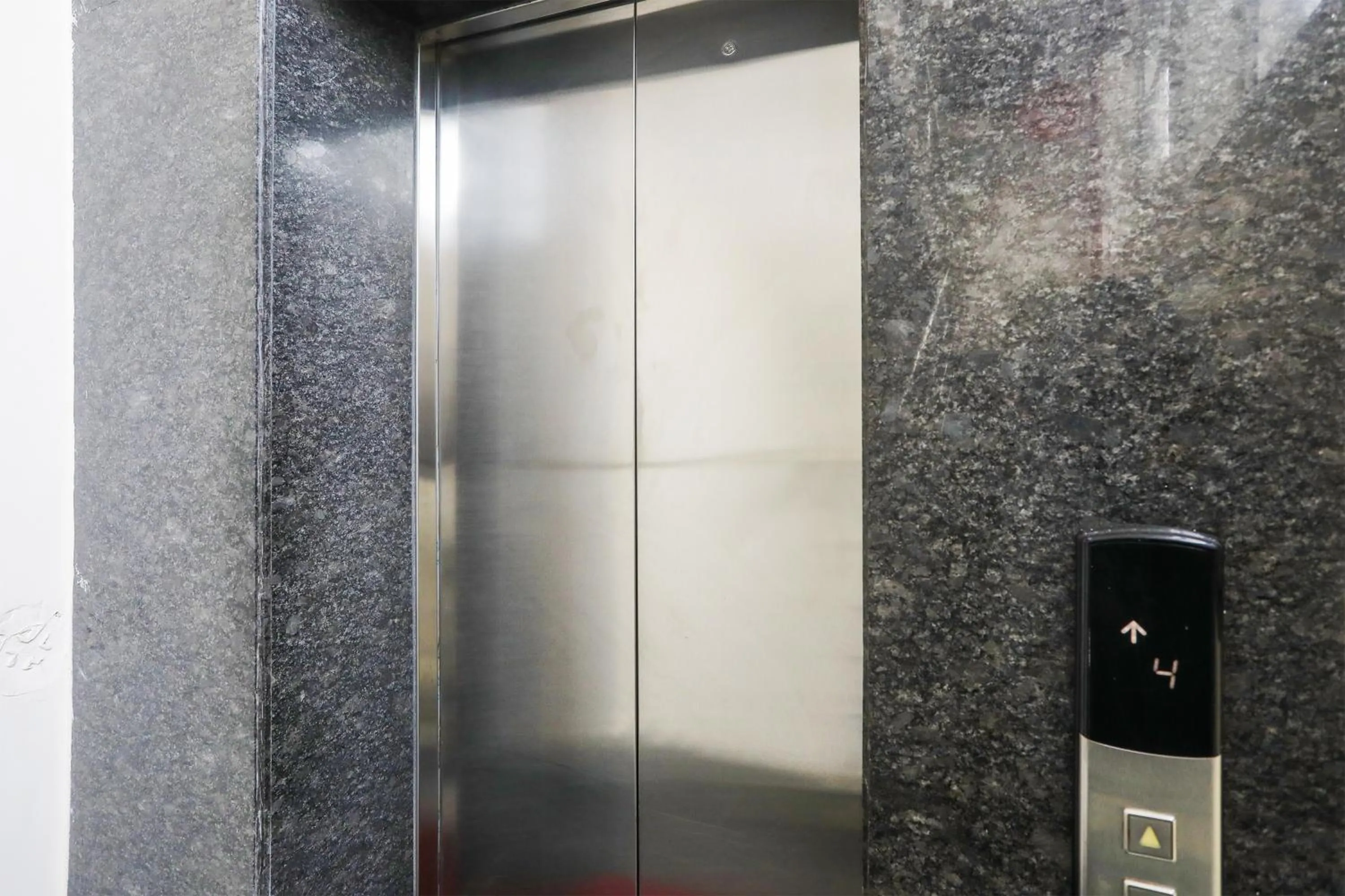 Bathroom in Super Collection O SSR Royal Suites