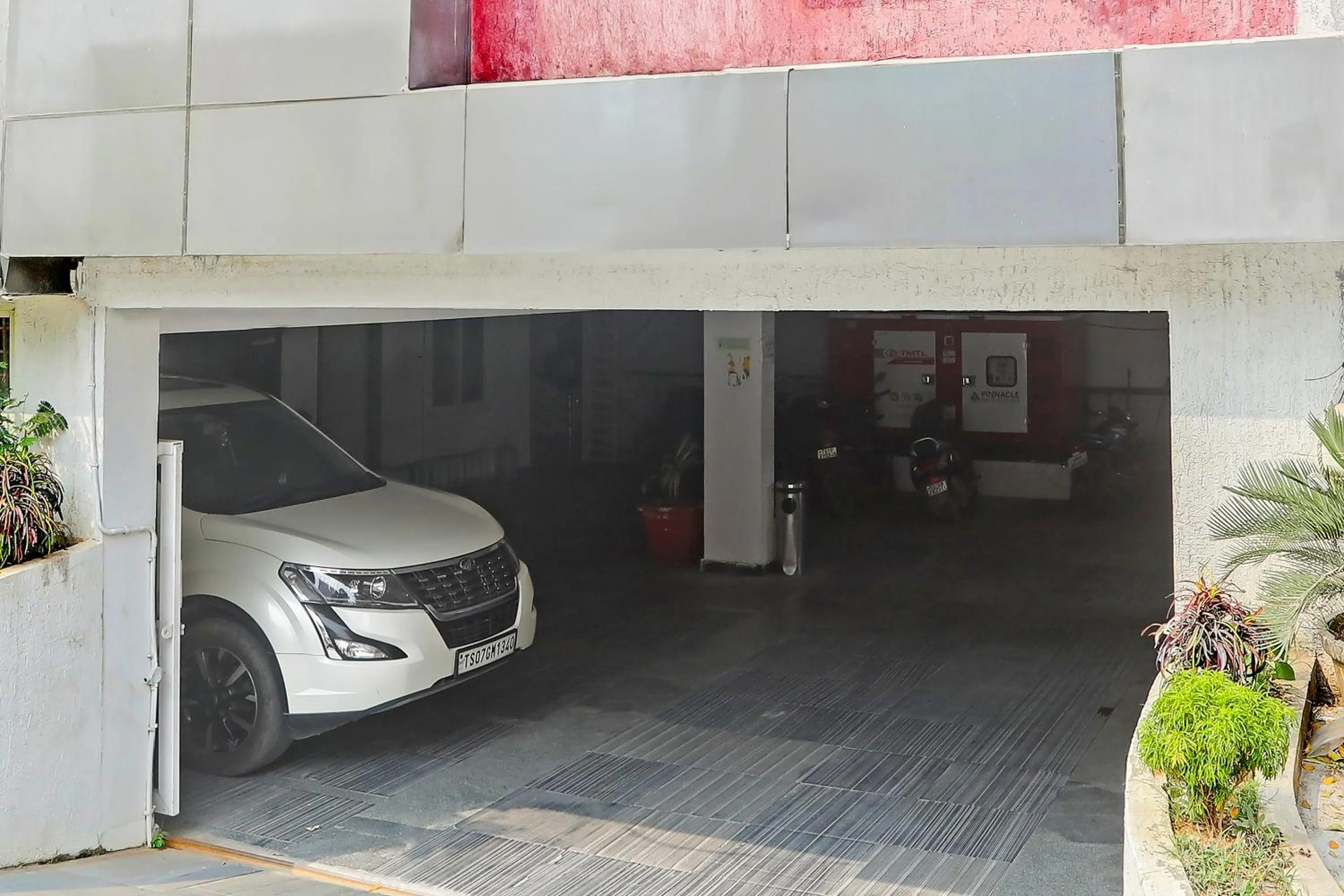 Facade/entrance in Collection O SSR Royal Suites