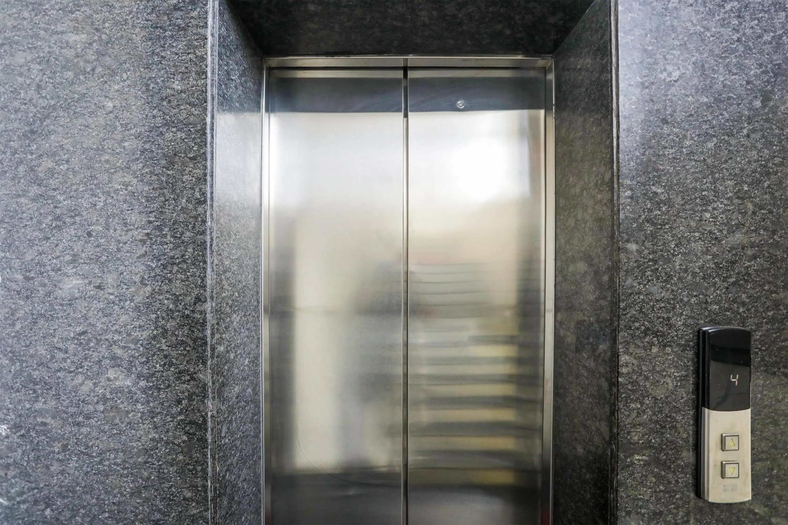 Kitchen or kitchenette in Collection O SSR Royal Suites