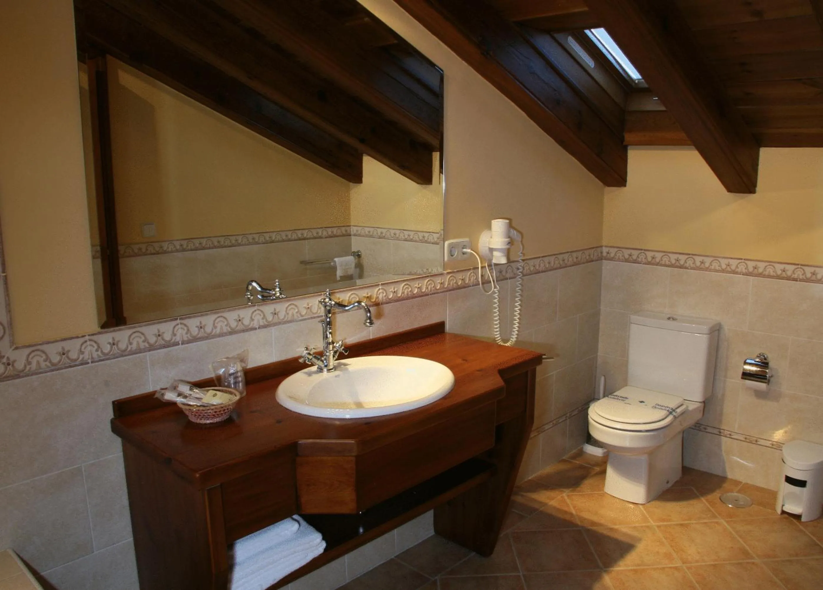 Bathroom in Hotel Puerta Sepúlveda