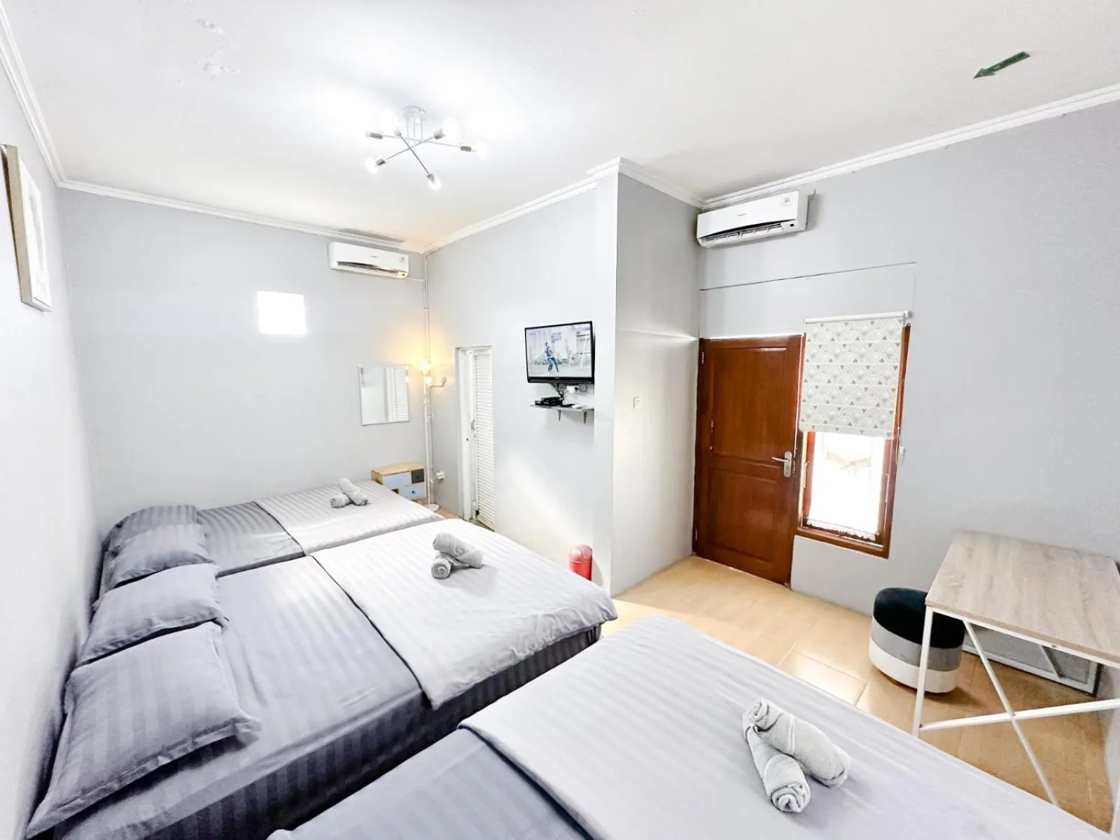 TV and multimedia, Bed in Otu Hostel By Ostic