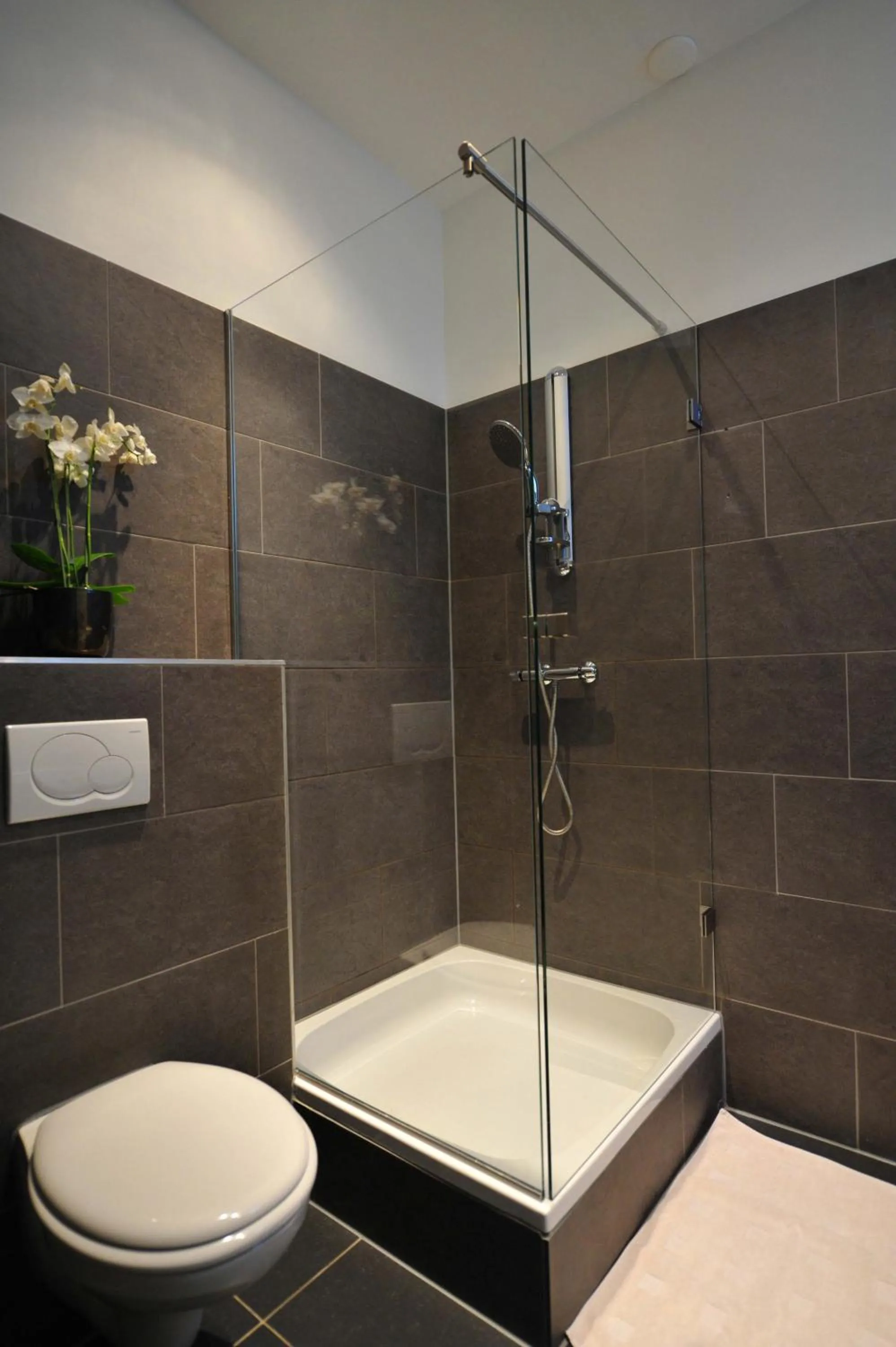 Bathroom in The Posthoorn Amsterdam