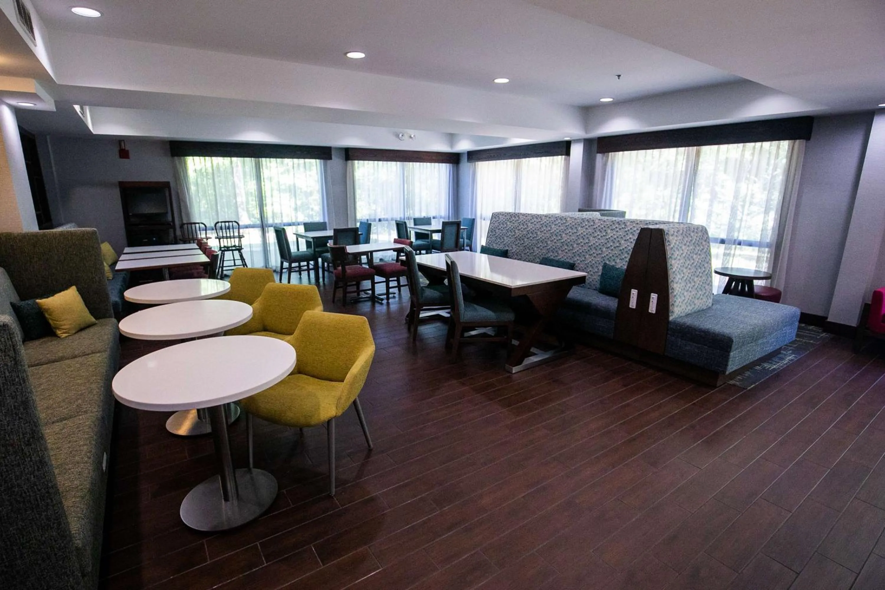 Lobby or reception in Hampton Inn Pickwick Dam-At Shiloh Falls