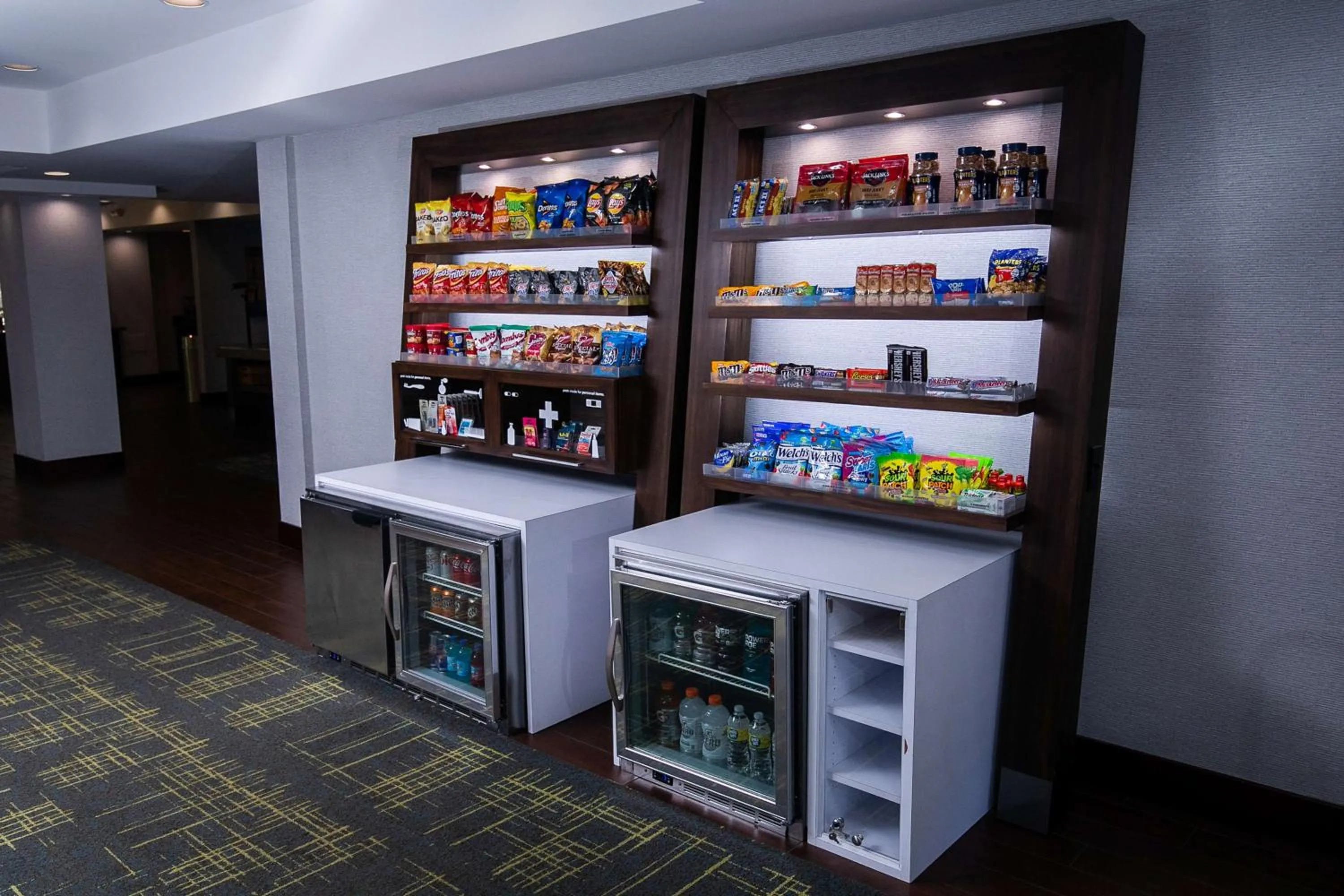 Restaurant/places to eat in Hampton Inn Pickwick Dam-At Shiloh Falls