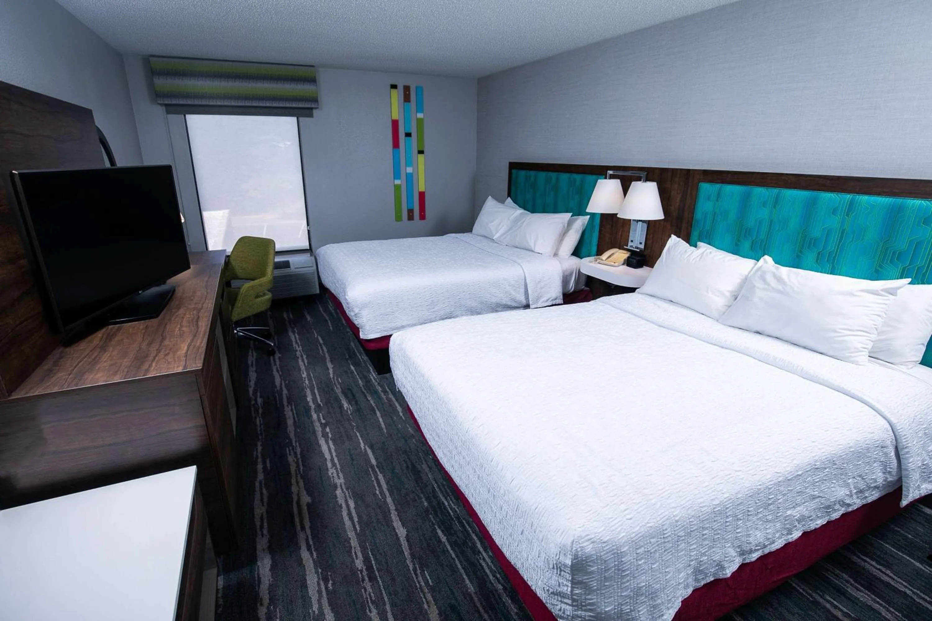 Bedroom, Bed in Hampton Inn Pickwick Dam-At Shiloh Falls