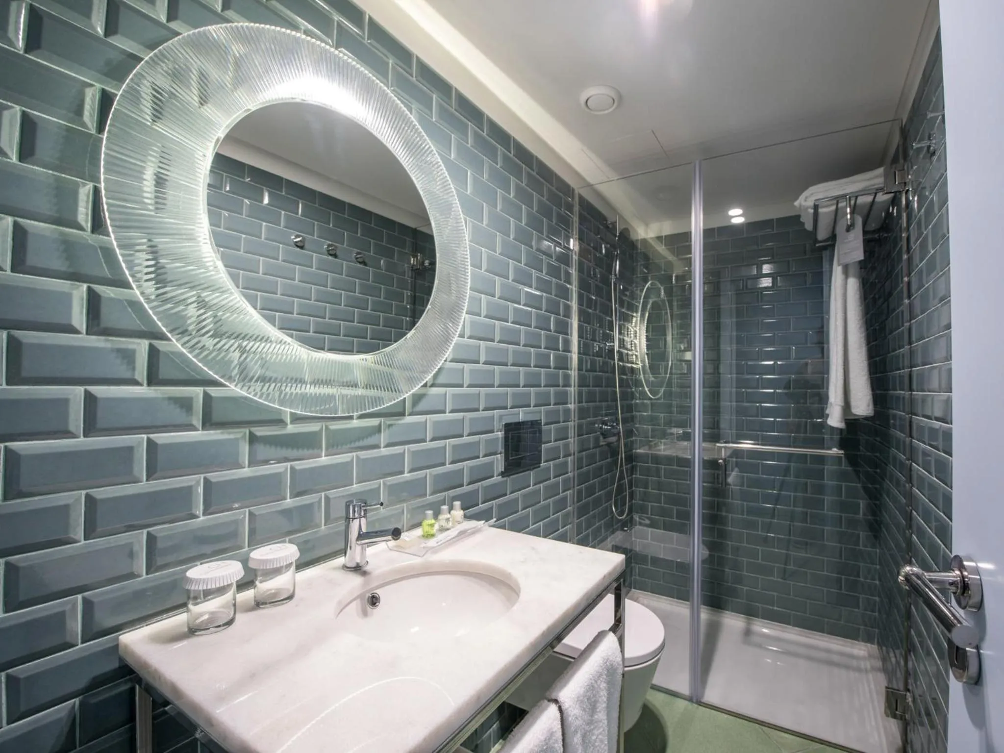 Bathroom in Apartamentos The Arc Carrís