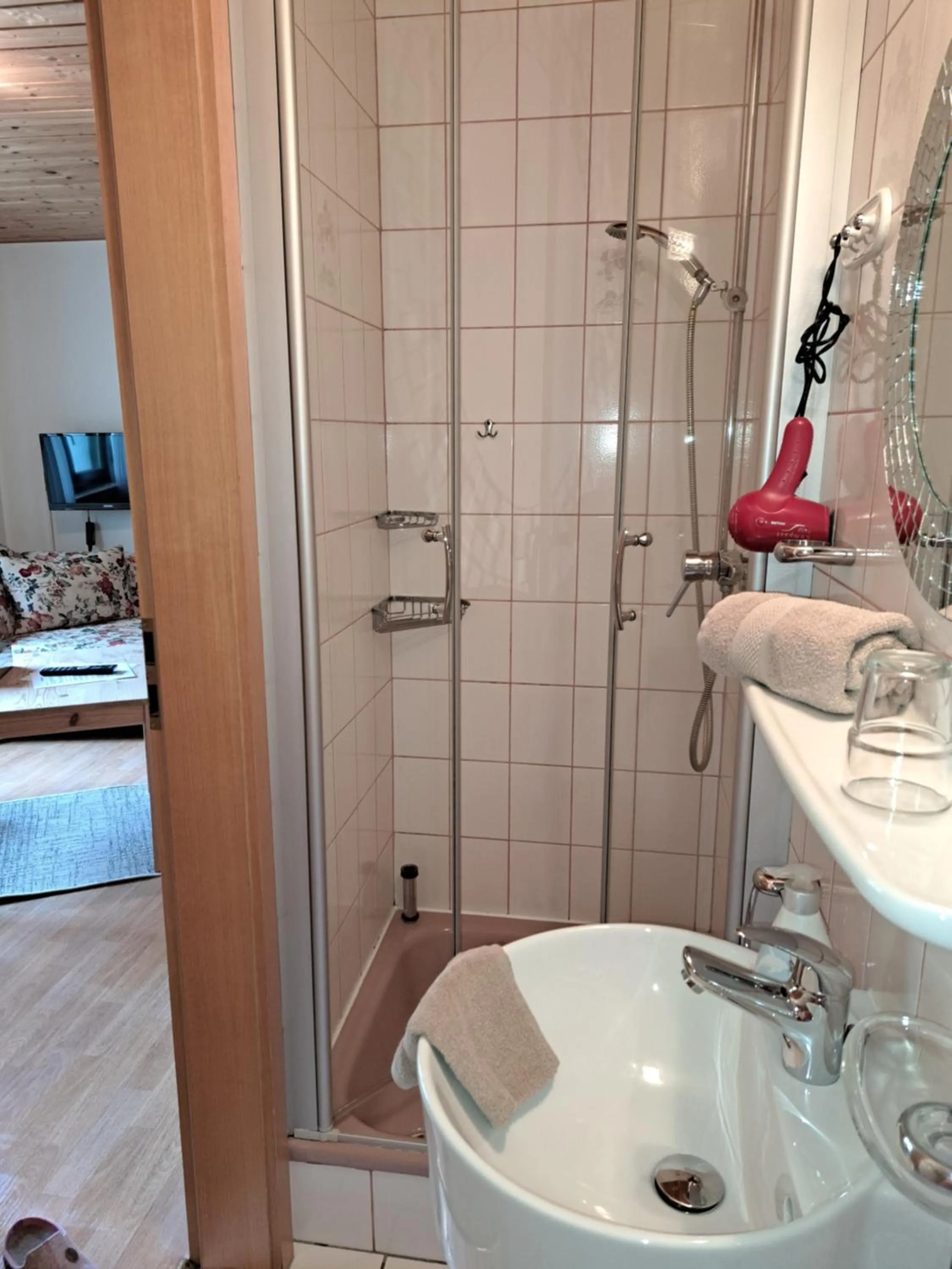 Shower in Haus Grünewald