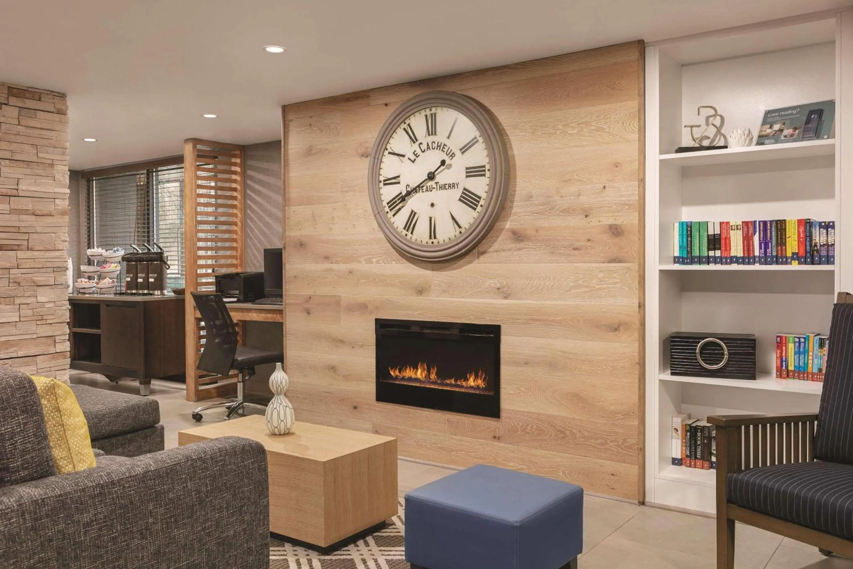 Lobby or reception in Country Inn & Suites by Radisson, Williamsburg East Busch Gardens , VA