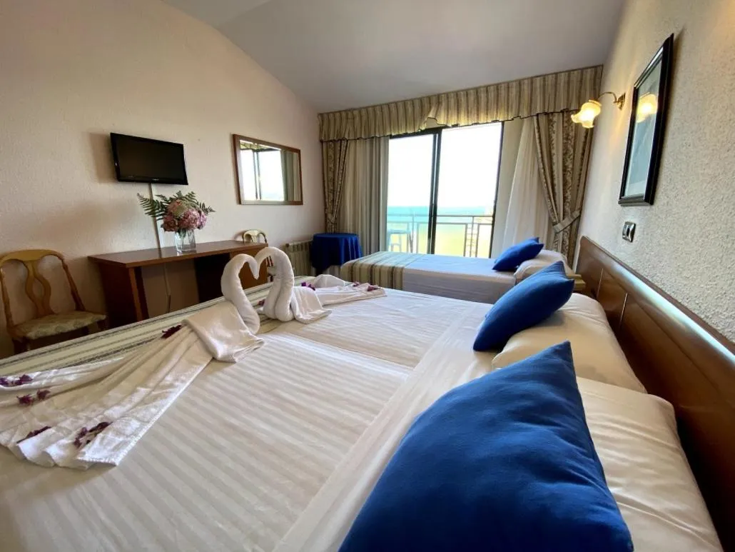 Bedroom in Hotel Alfar