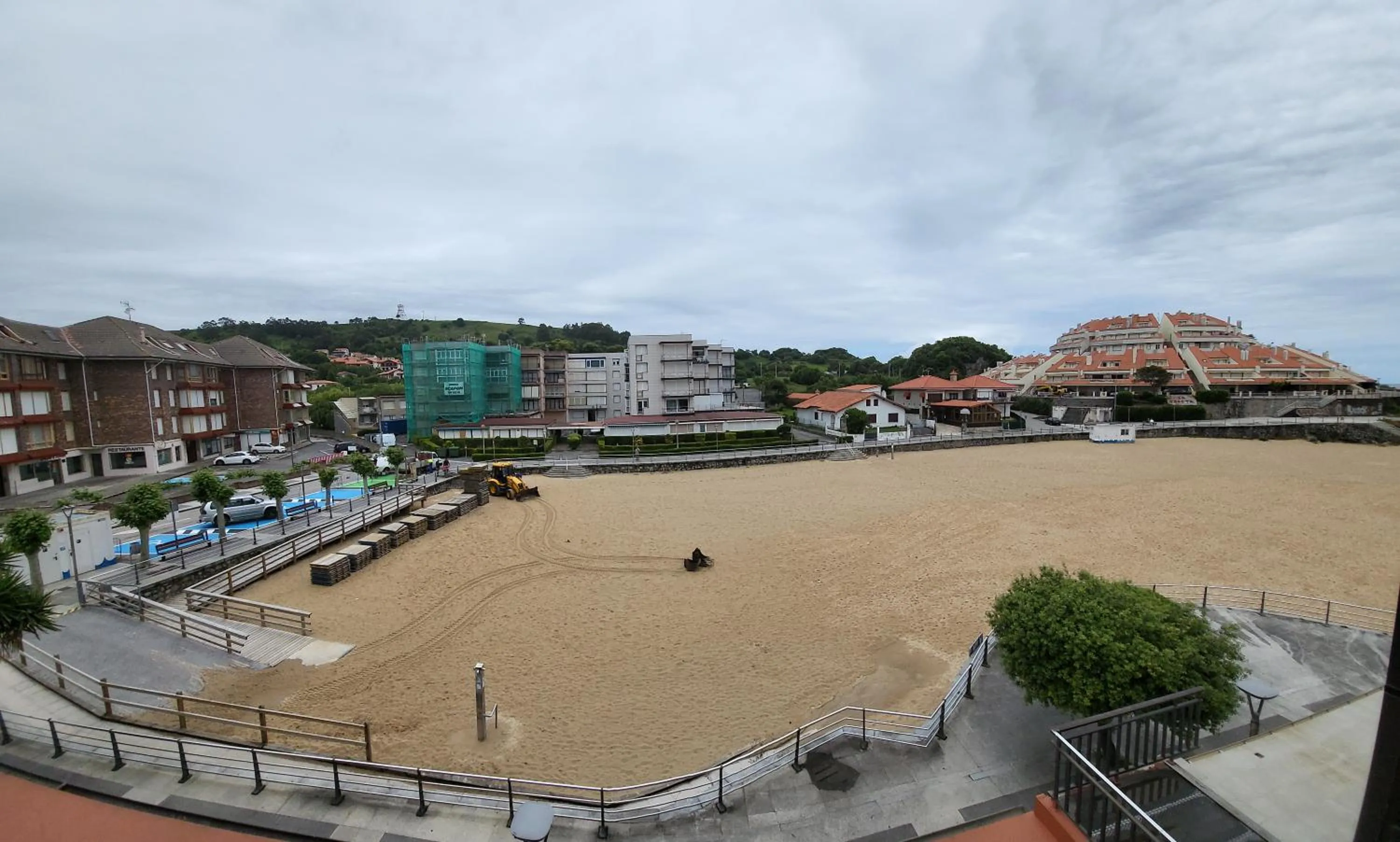 Beach in Hotel Alfar