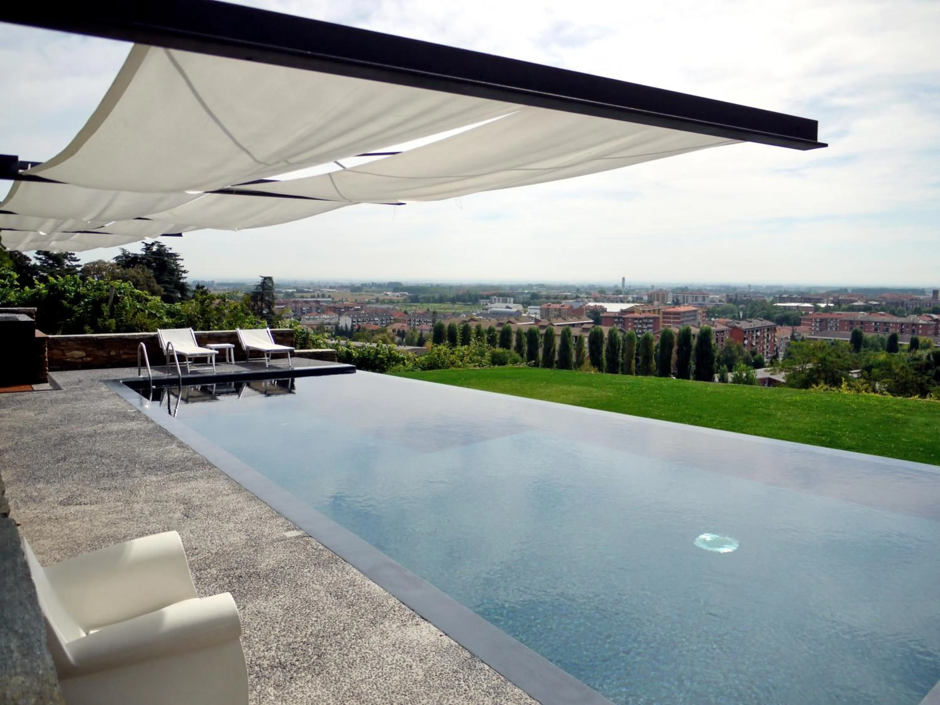 Swimming pool in Residenza la beccata