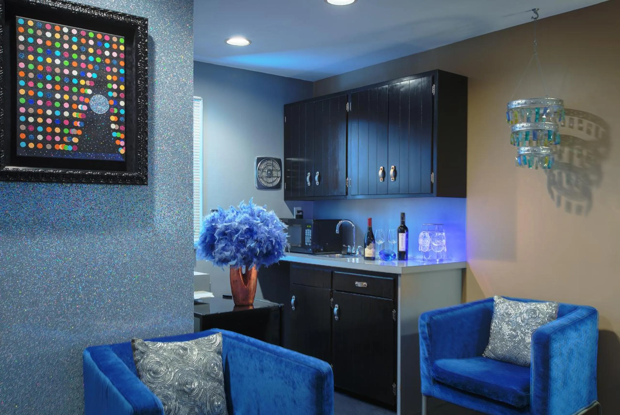 Seating area in The Roxbury