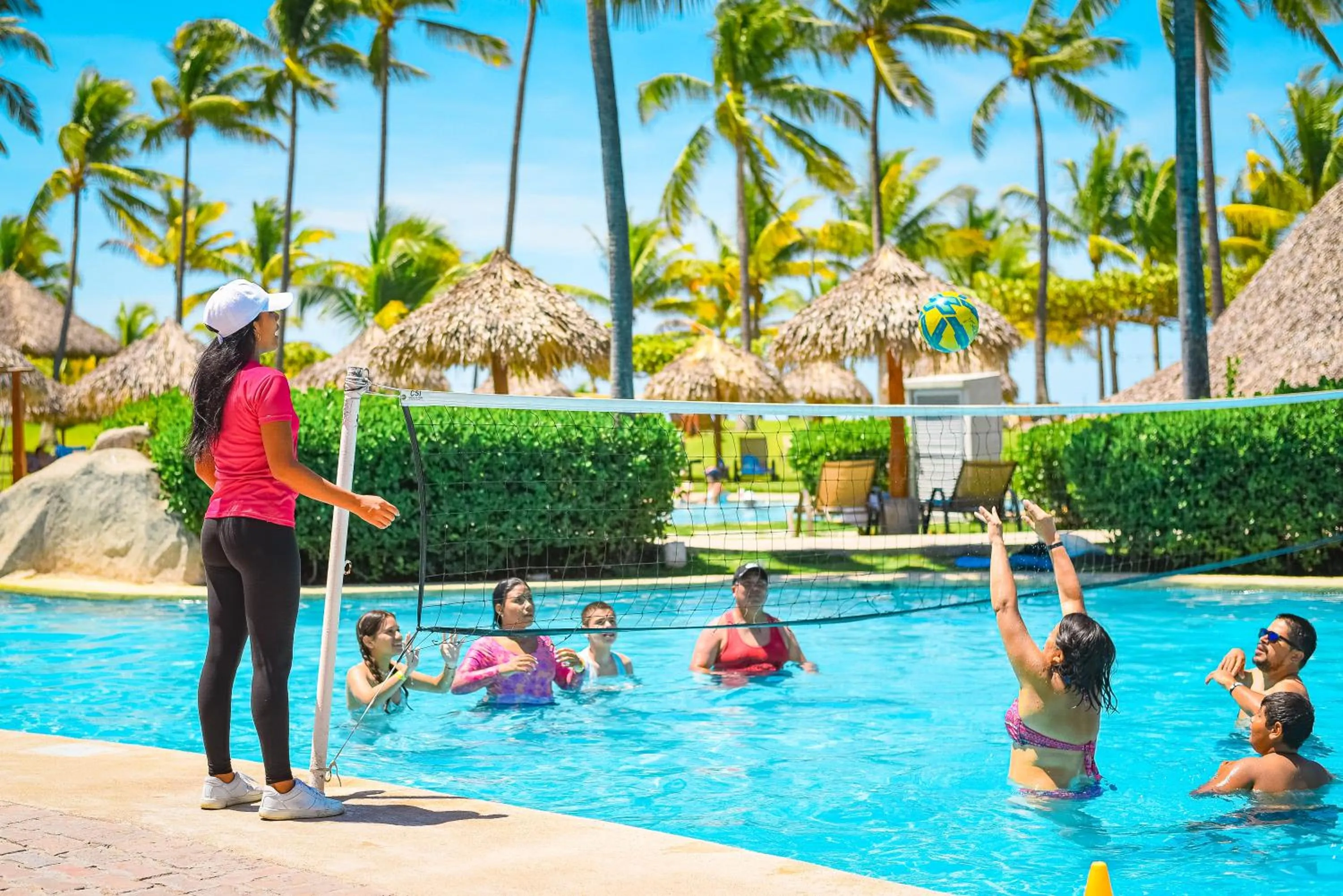 Swimming pool in Fiesta Resort All Inclusive Central Pacific - Costa Rica