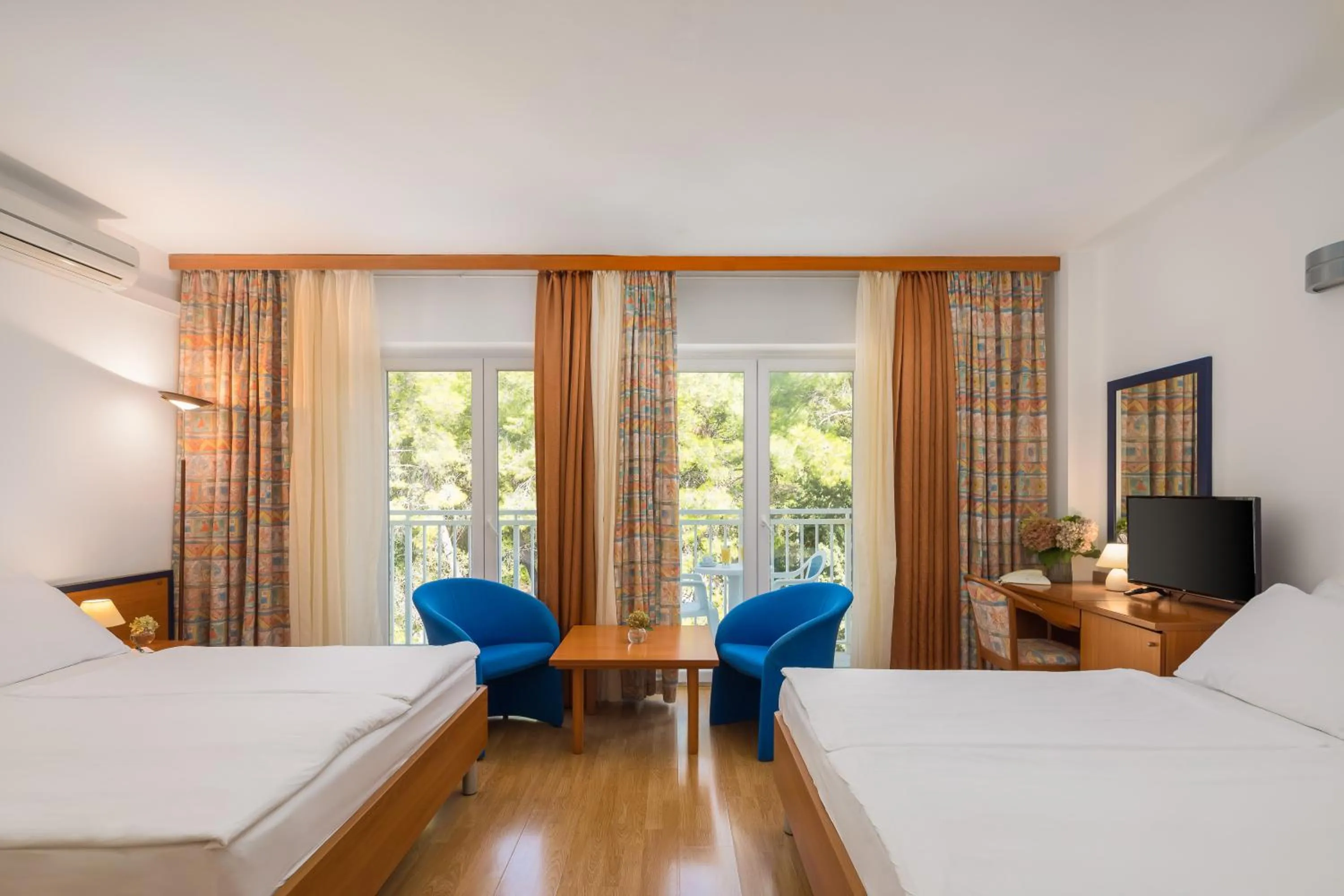 Bed in Orsan Maradiso Hotel by Aminess