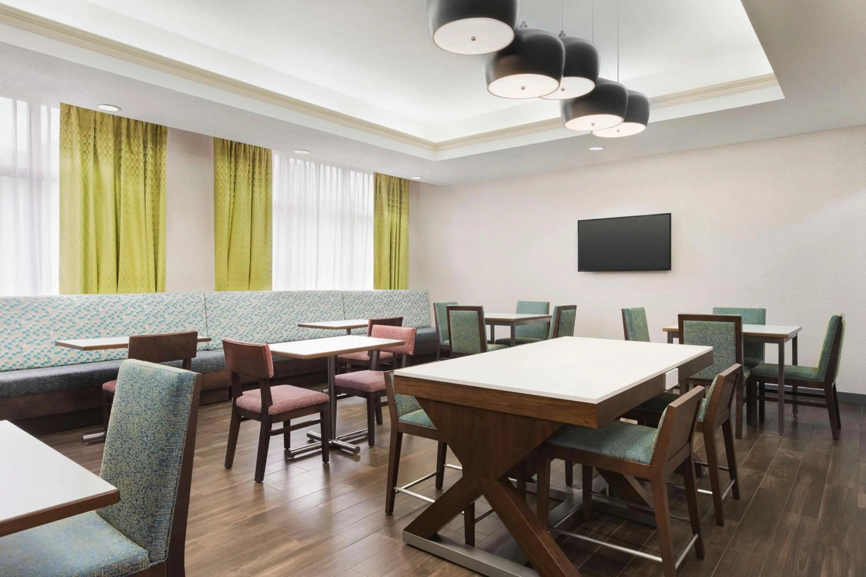 Breakfast in Hampton Inn Quakertown