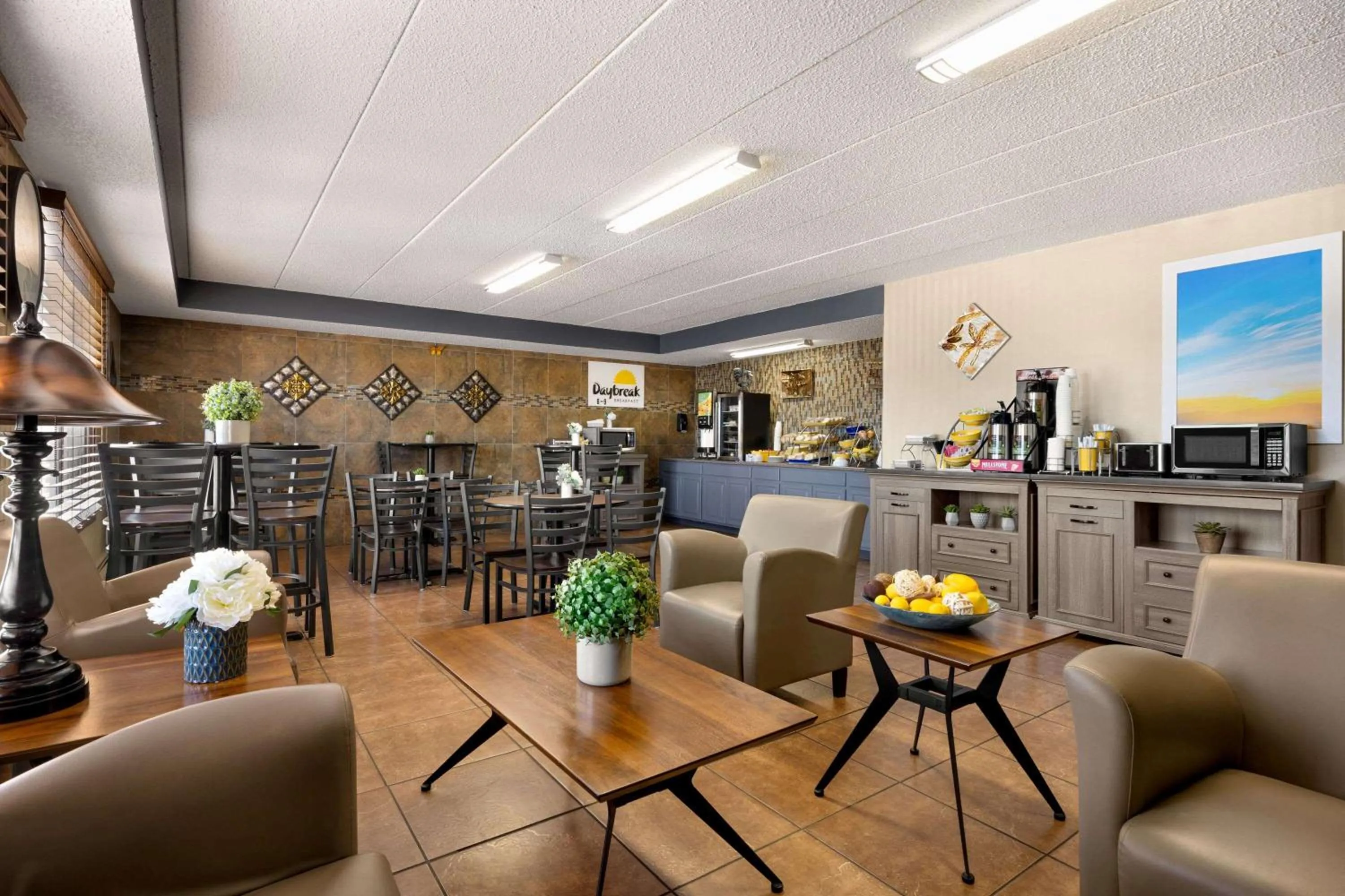 Restaurant/places to eat in Days Inn by Wyndham Fort Collins