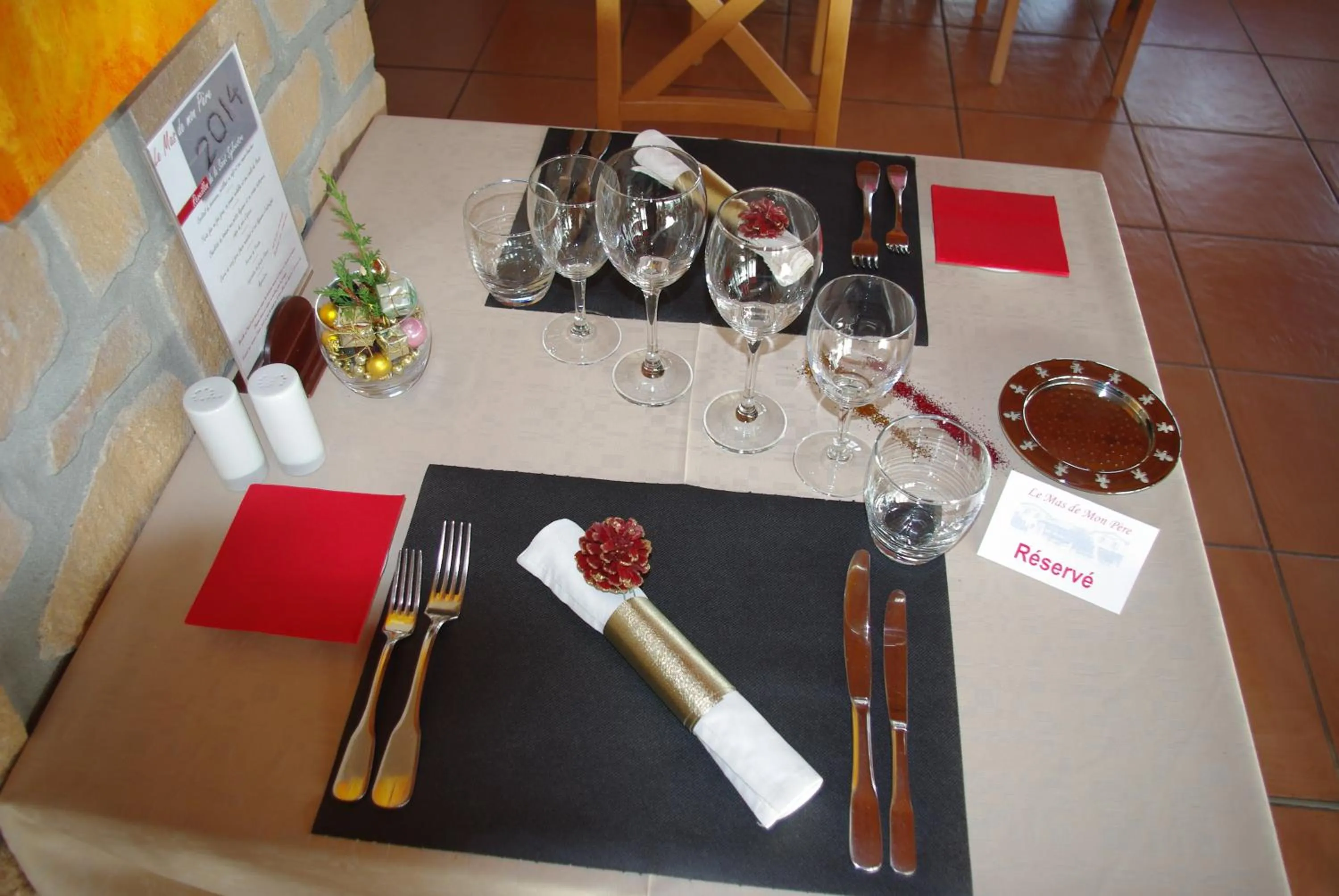 View (from property/room) in Hôtel et Restaurant Logis Le Mas de Mon Père