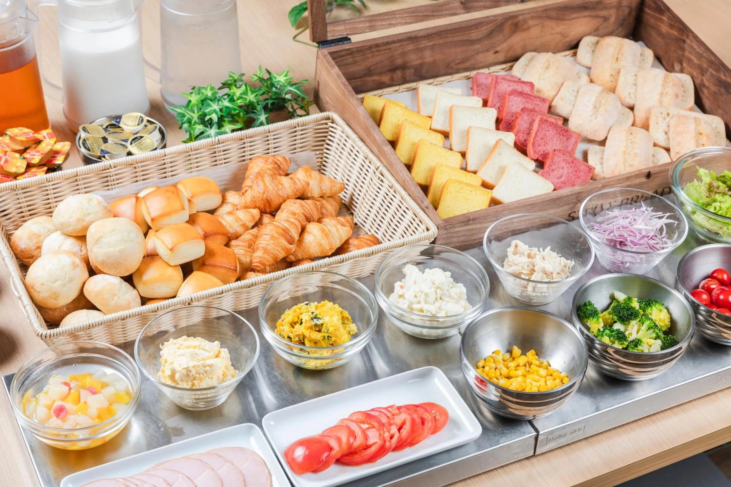 Breakfast in Sotetsu Fresa Inn Tokyo Kanda