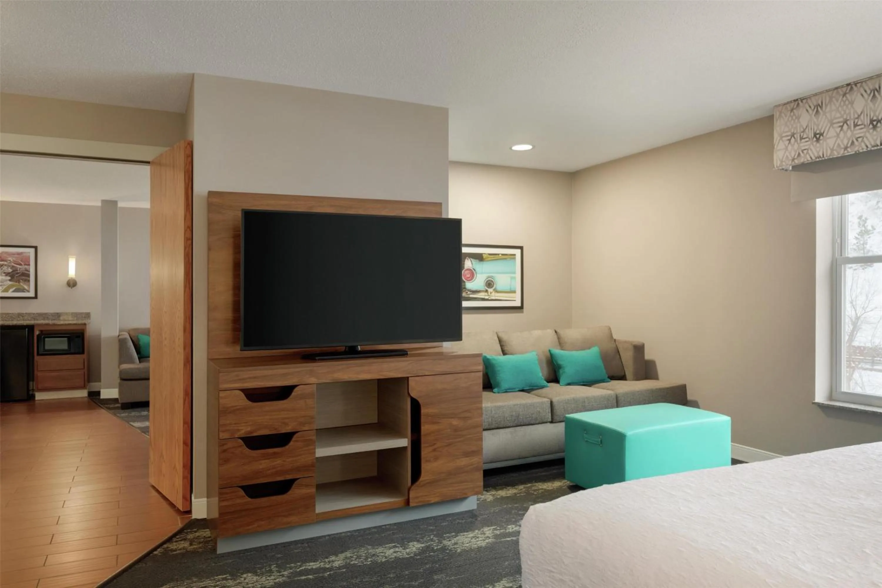 Bed in Hampton Inn at Tin Lizzie Gaming Resort