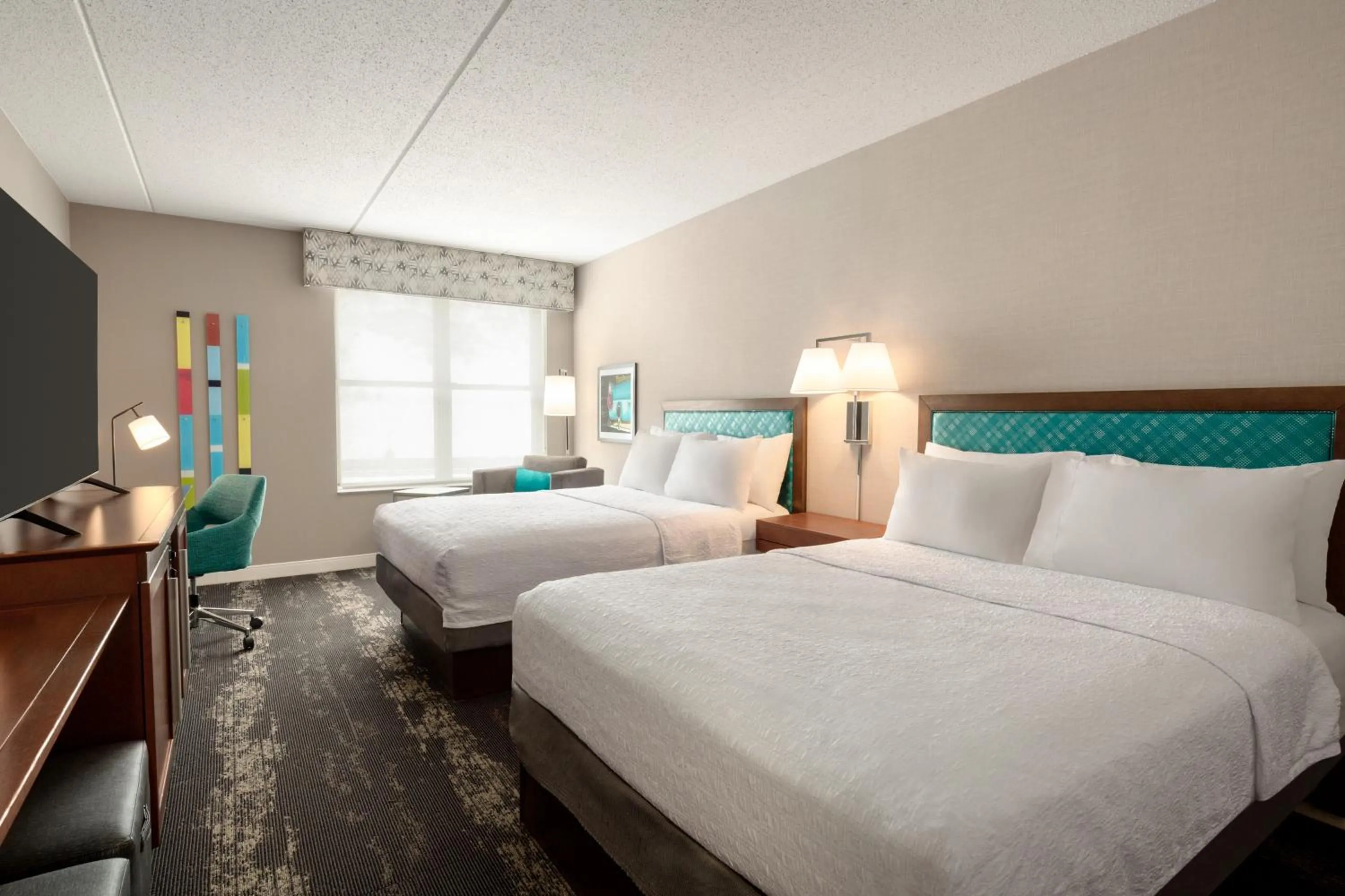 Bedroom, Bed in Hampton Inn at Tin Lizzie Gaming Resort