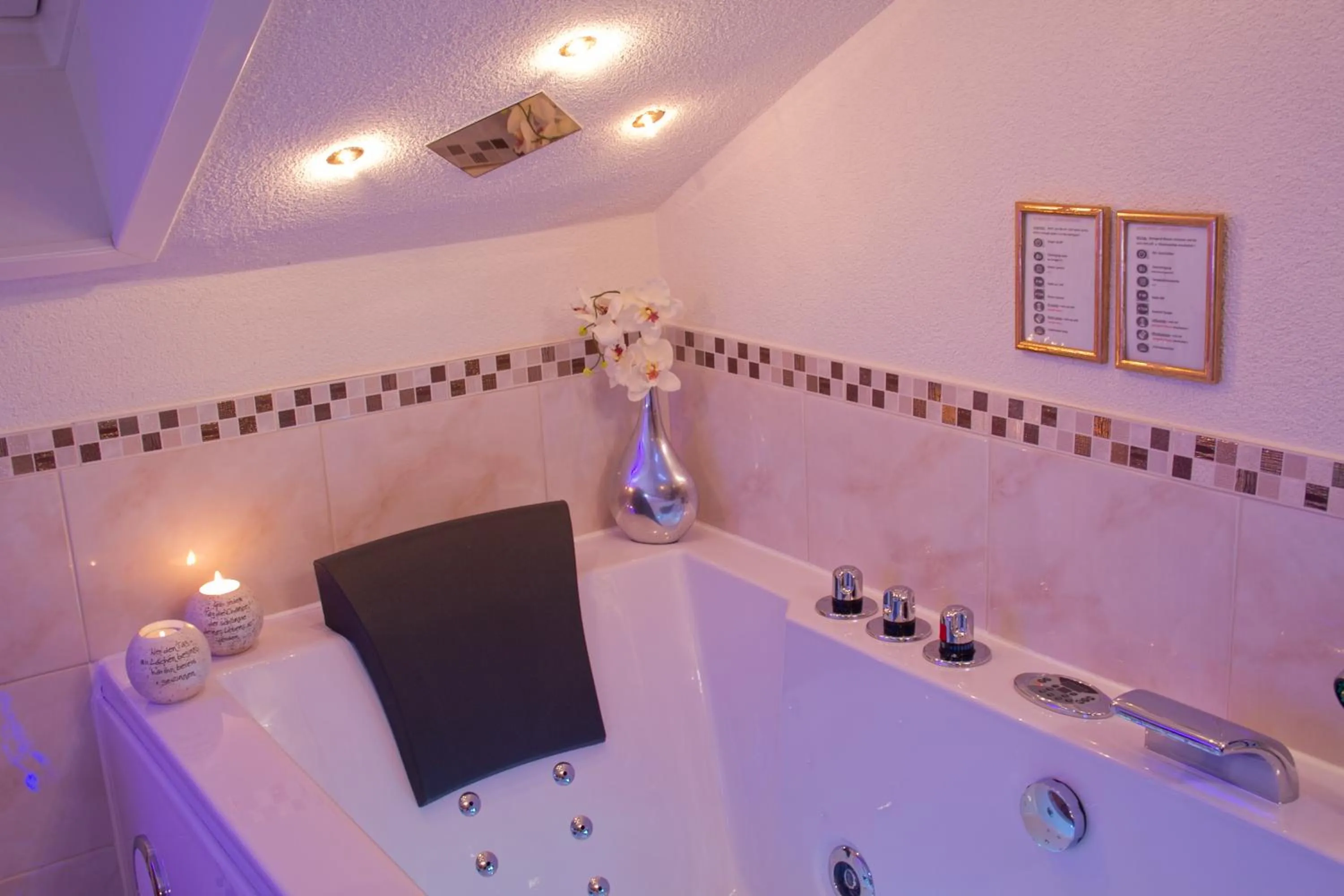 Hot Tub in Pension Knoll