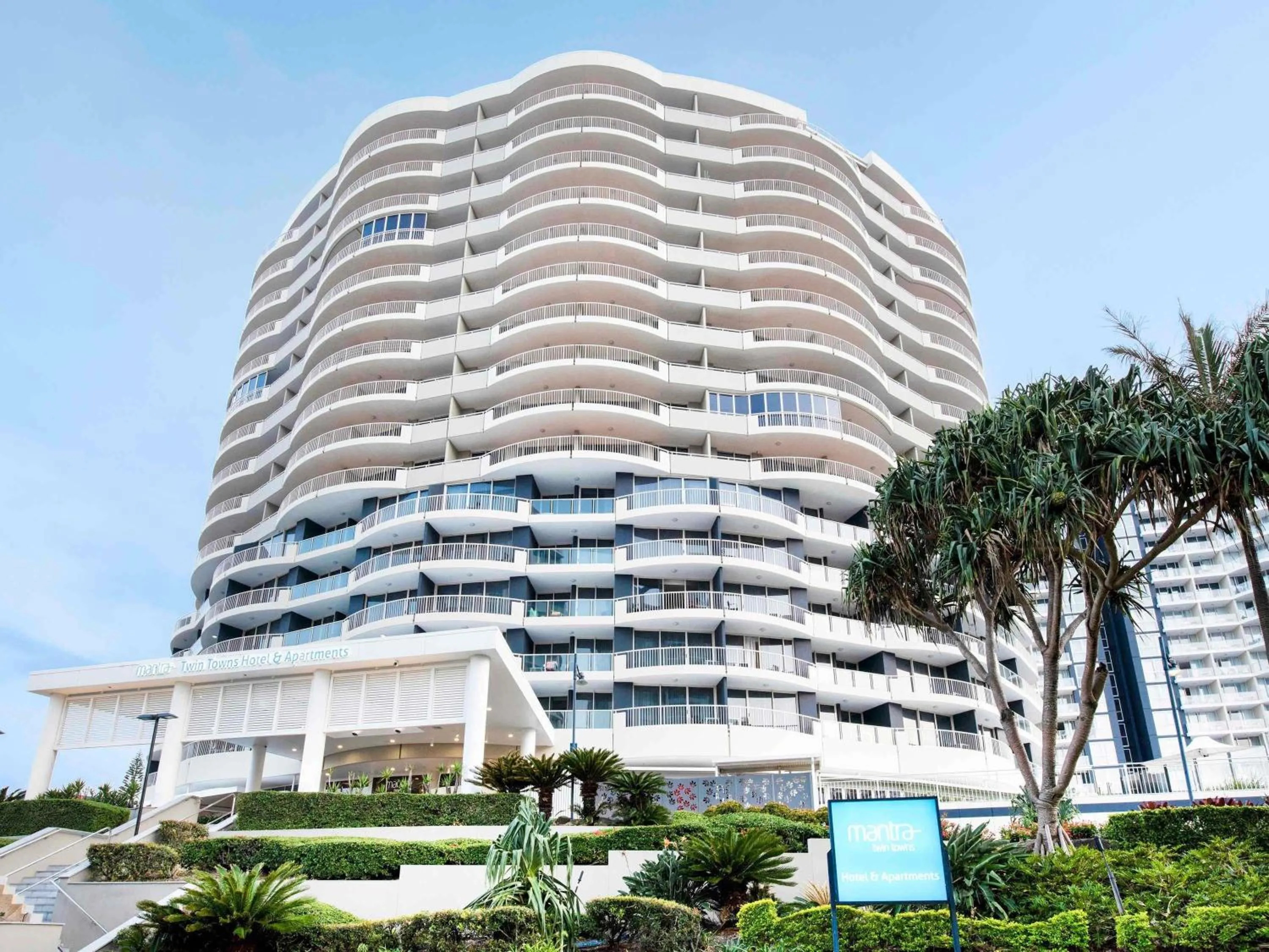 Property building in Mantra Twin Towns