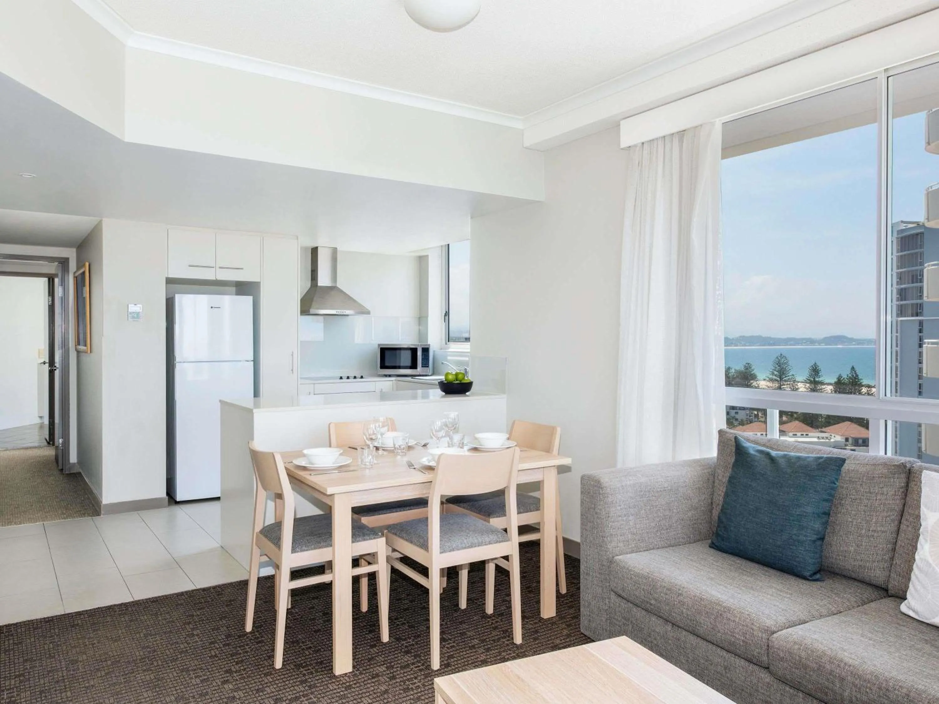 Property building in Mantra Twin Towns