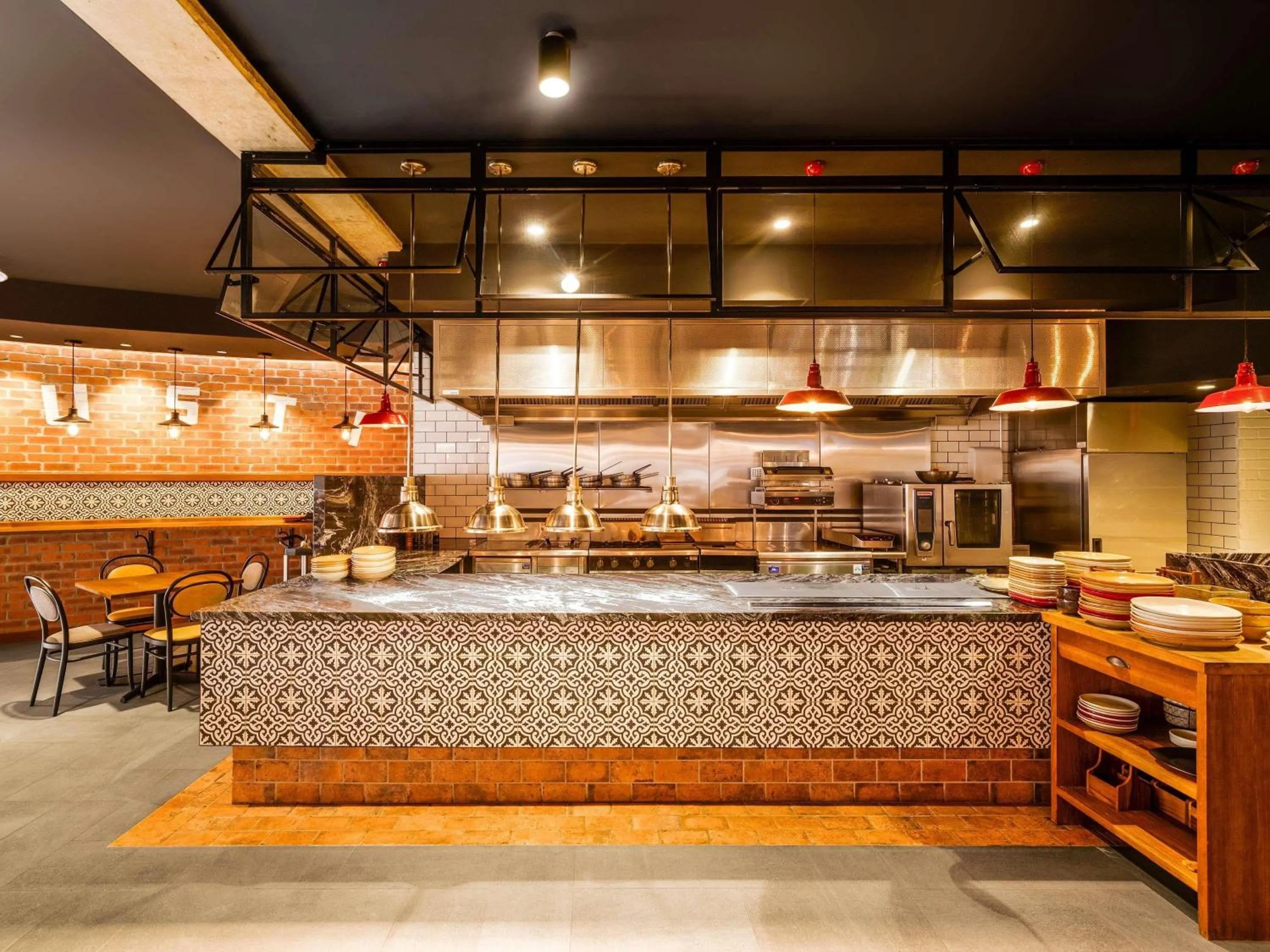 Breakfast in Mantra Twin Towns