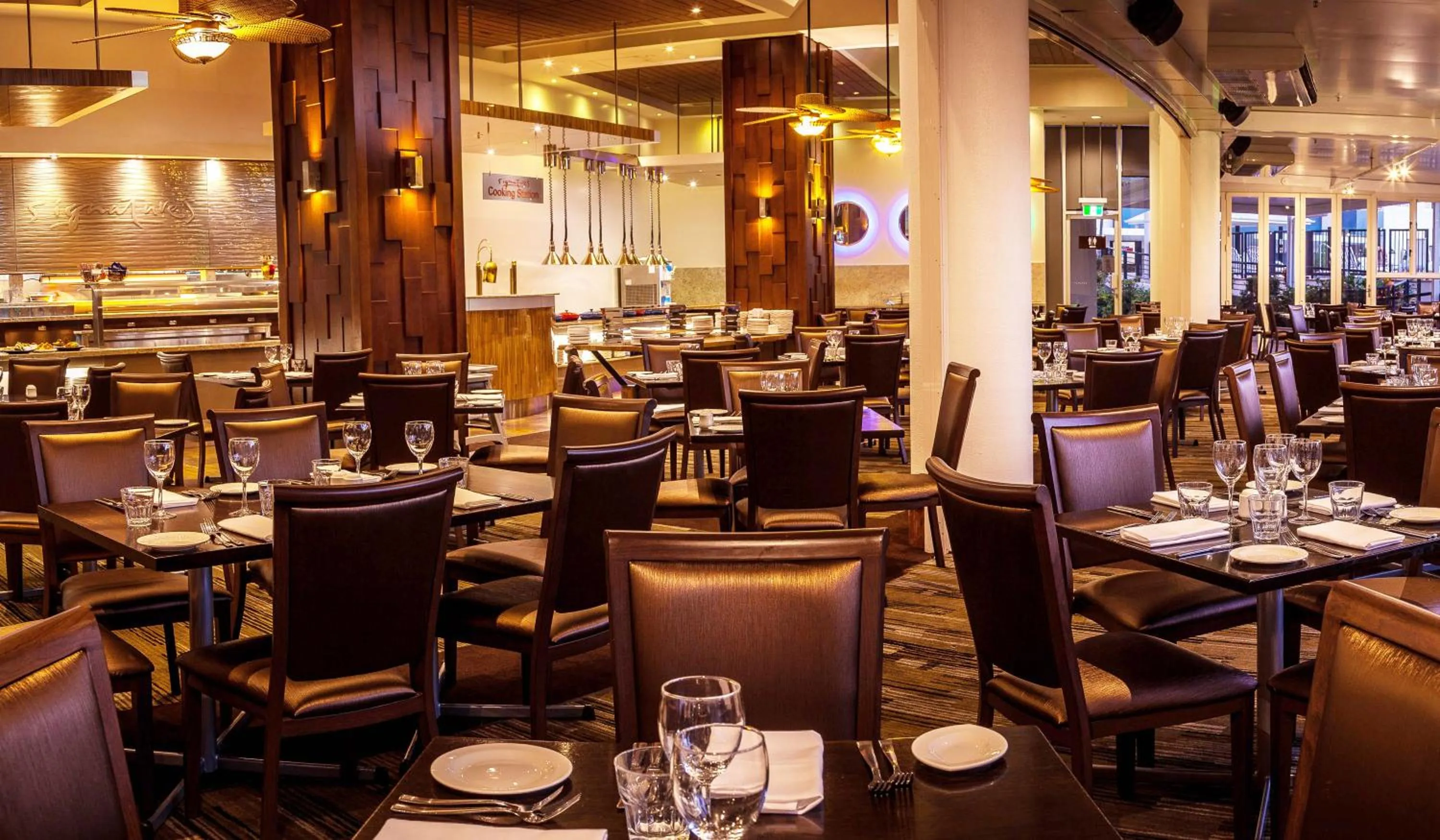 Dining area in Mantra Twin Towns