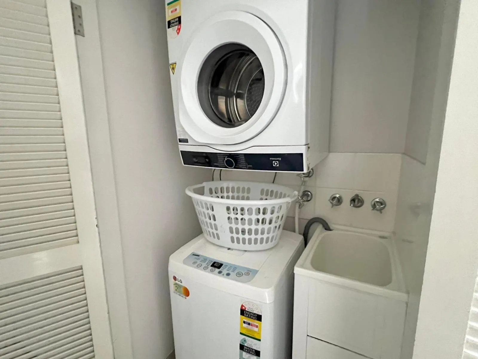 laundry in Wharf Boutique Apartments