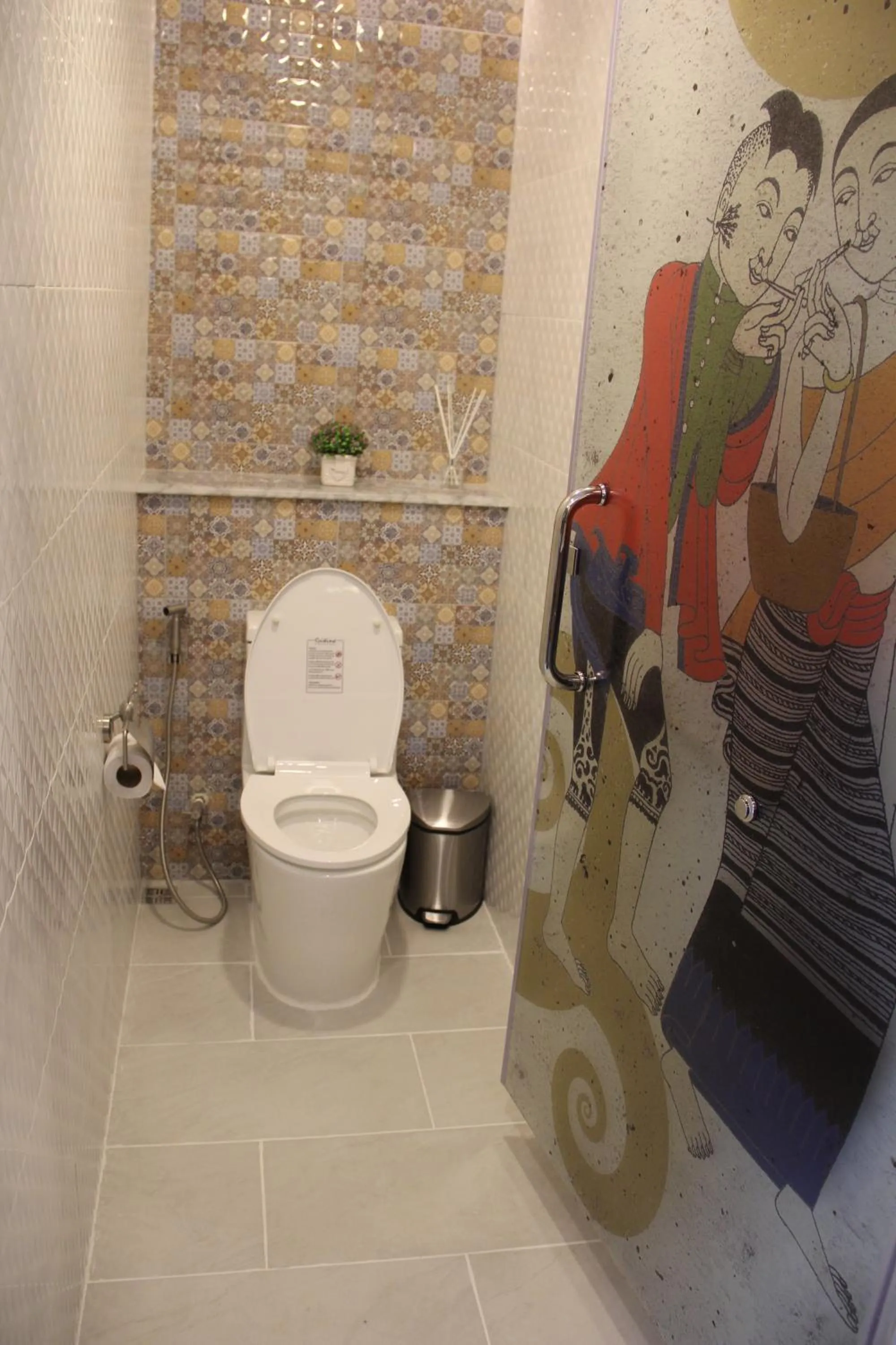 Toilet in Mariya Lady Hostel Suvarnabhumi Airport